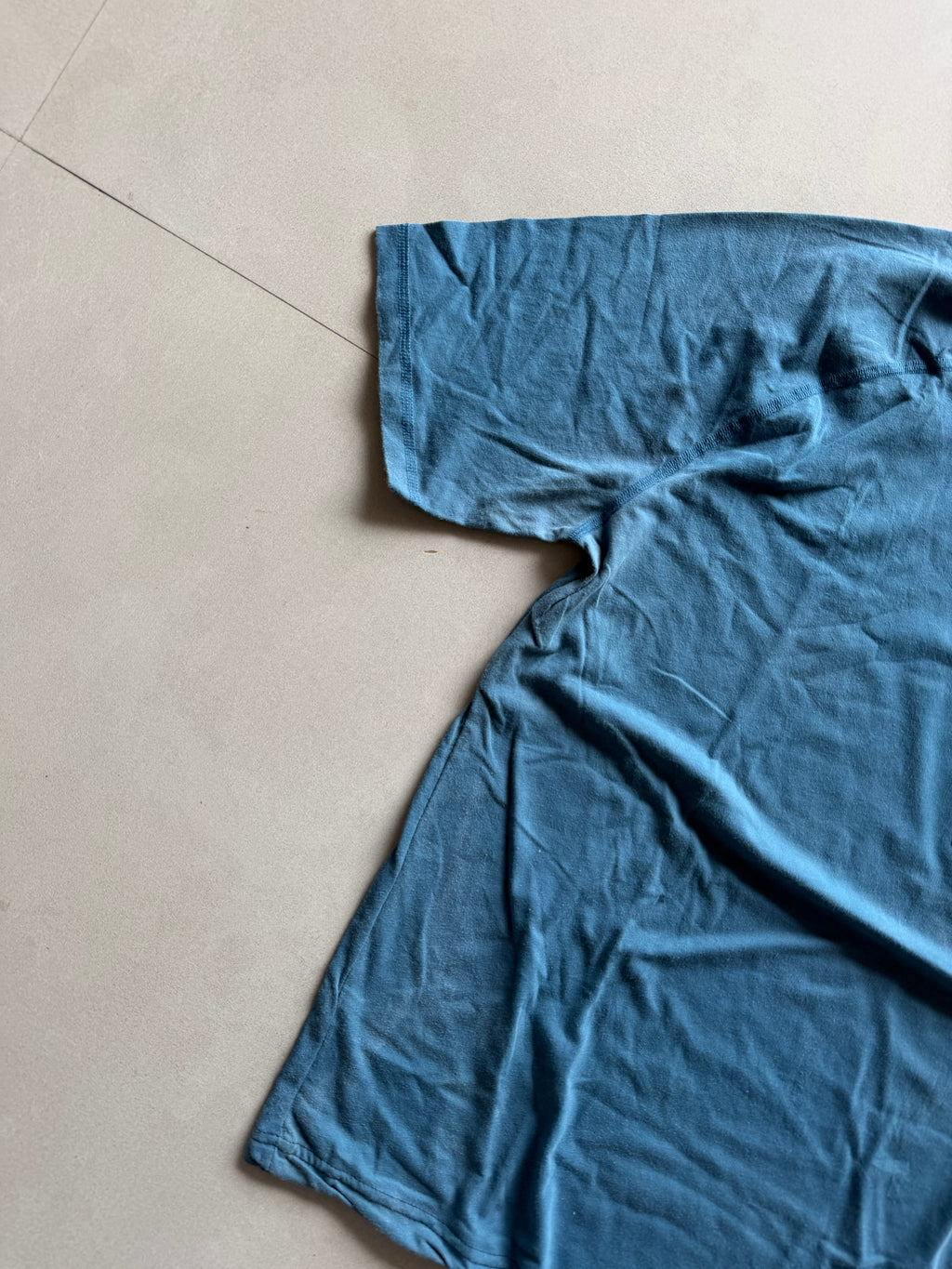 CARHARTT TEE - M
