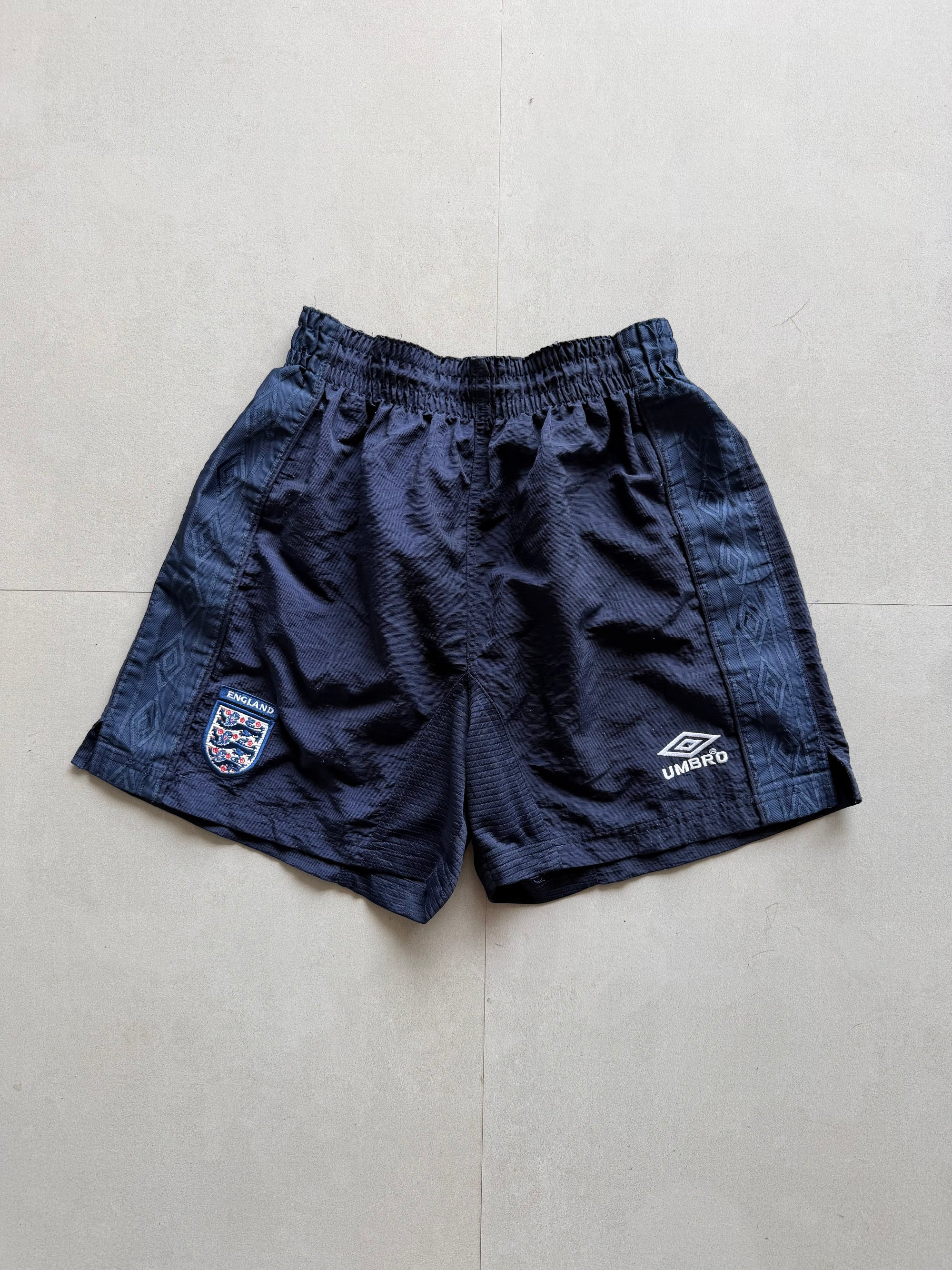 90S UMBRO ENGALAD SHORTS - S