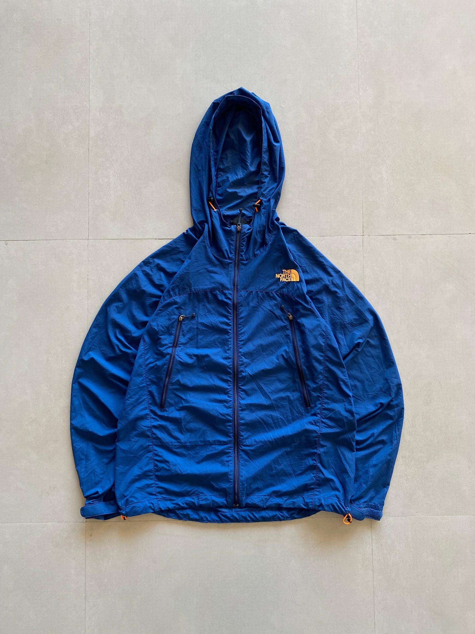 THE NORTH FACE WINDBREAKER JACKET - M