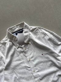 TOMMY HILFIGER WHITE SOLID FORMAL SHIRT - L