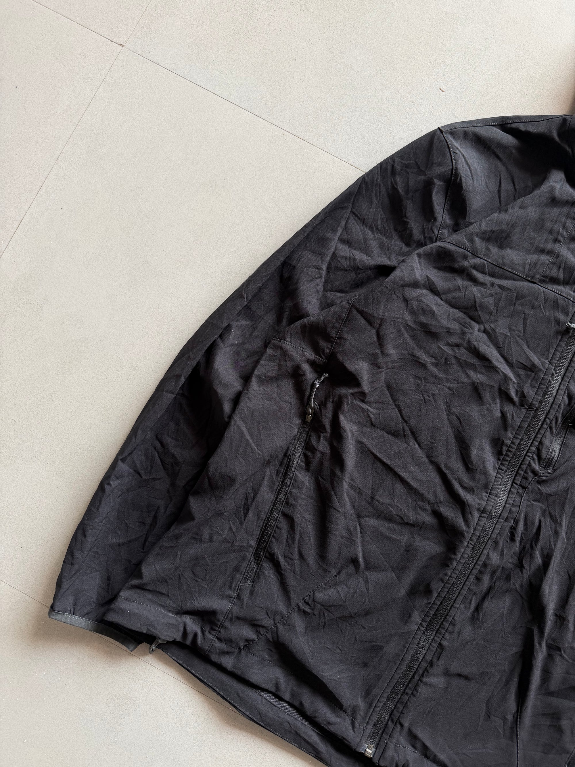 THE NORTH FACE HOODED JACKET - XL
