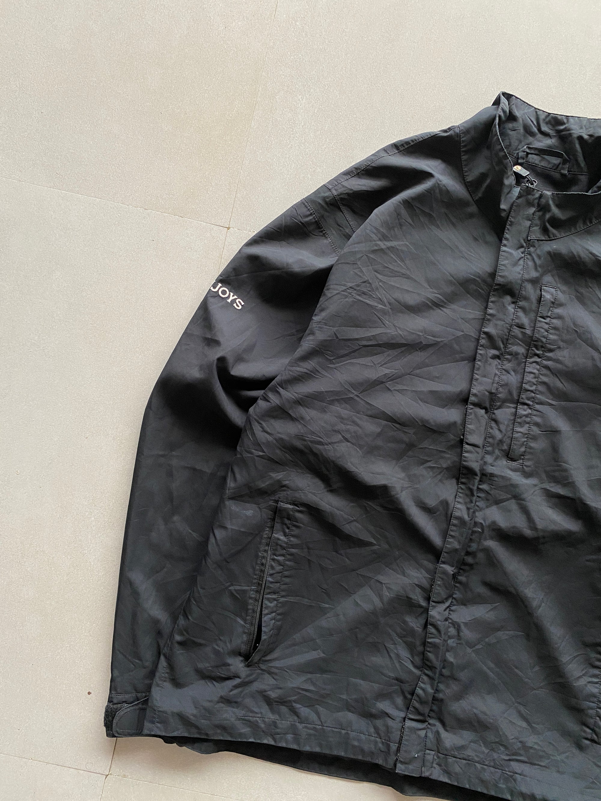 BLACK JACKET - L