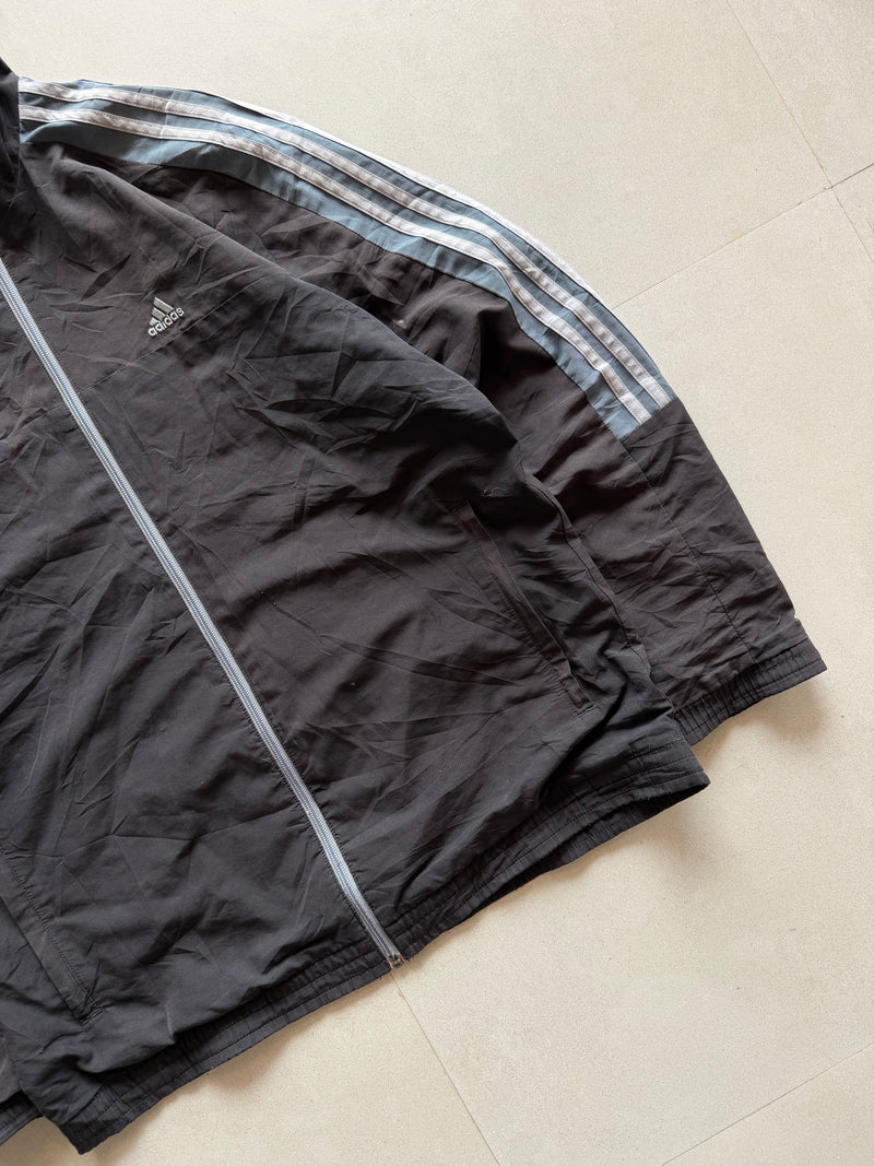 ADIDAS STRIPED JACKET - M