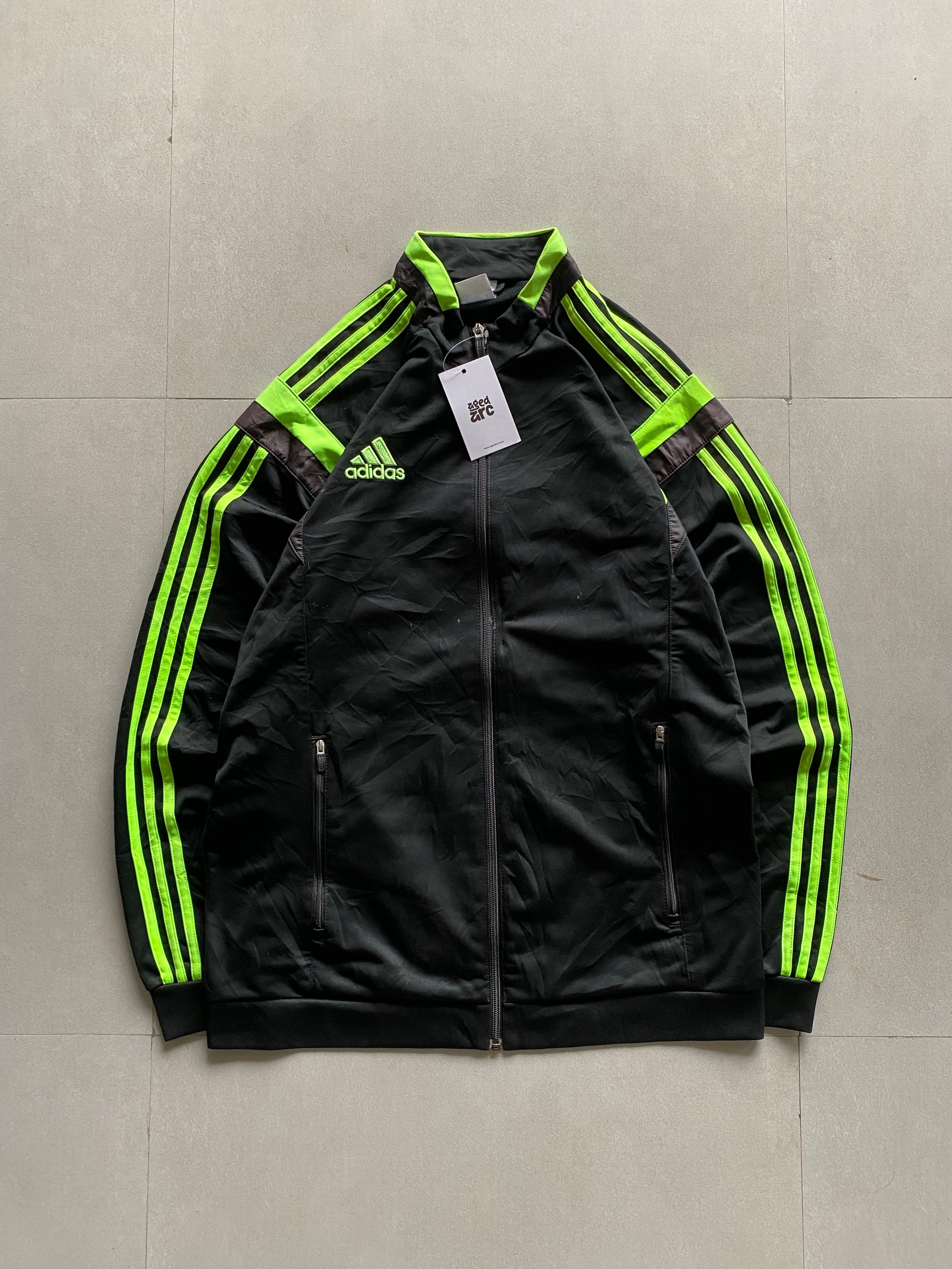 ADIDAS STRIPED JACKET - M