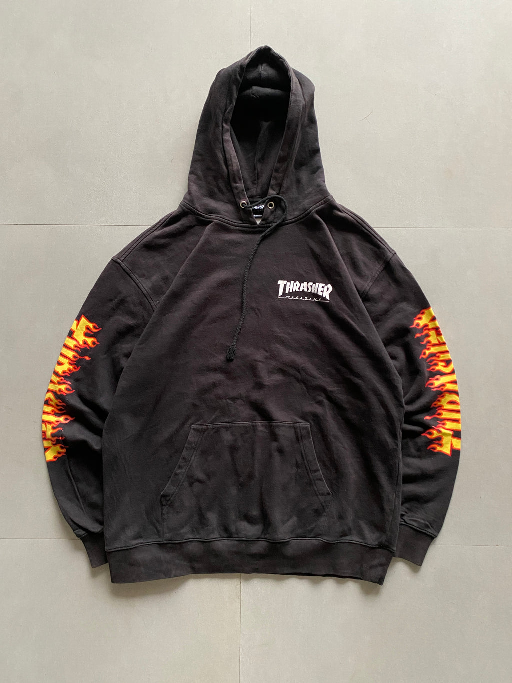 THRASHER MAGAZINE SPELL OUT HOODIE - L