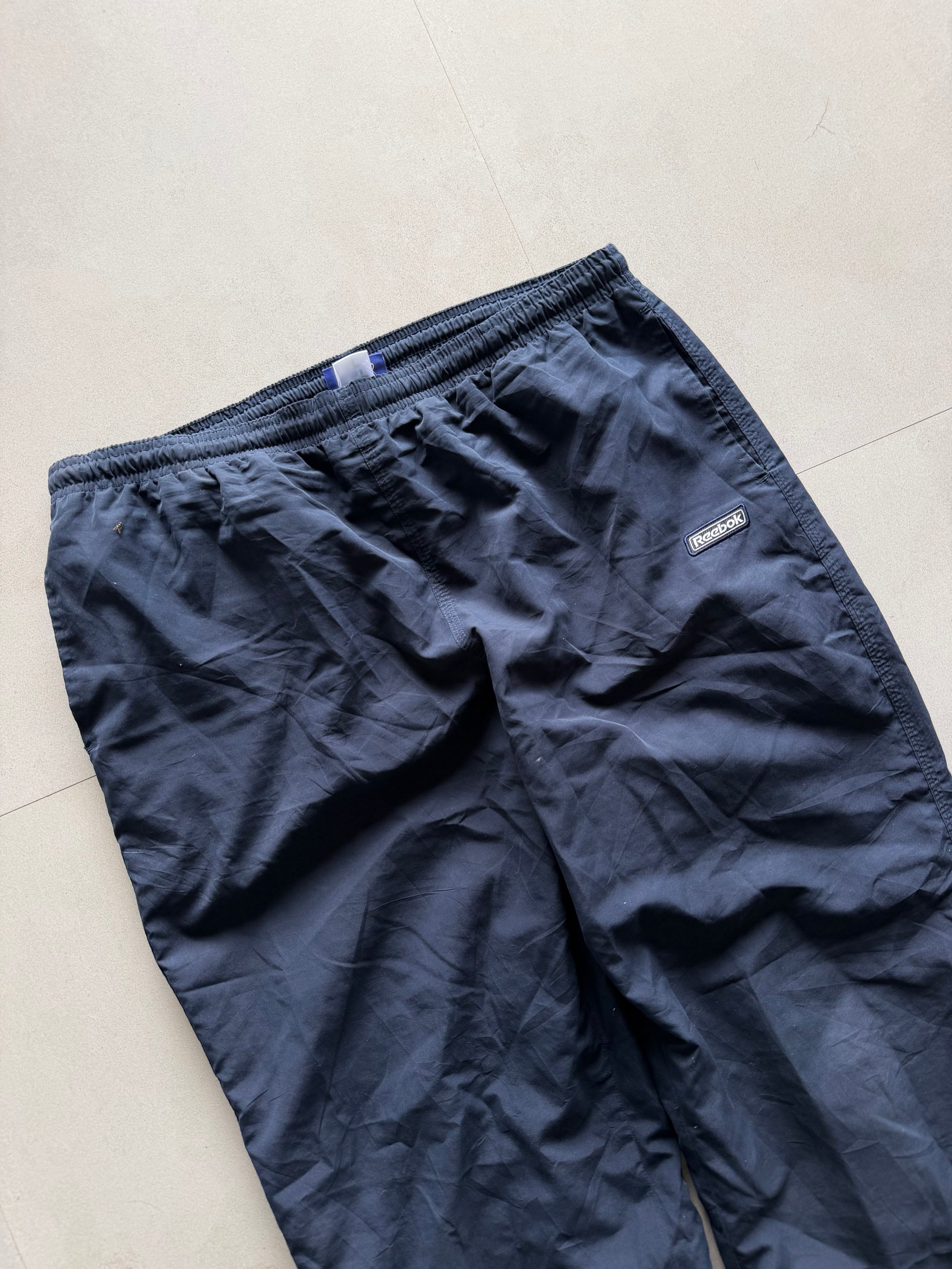 REEBOK BAGGY TRACK PANT143 - L