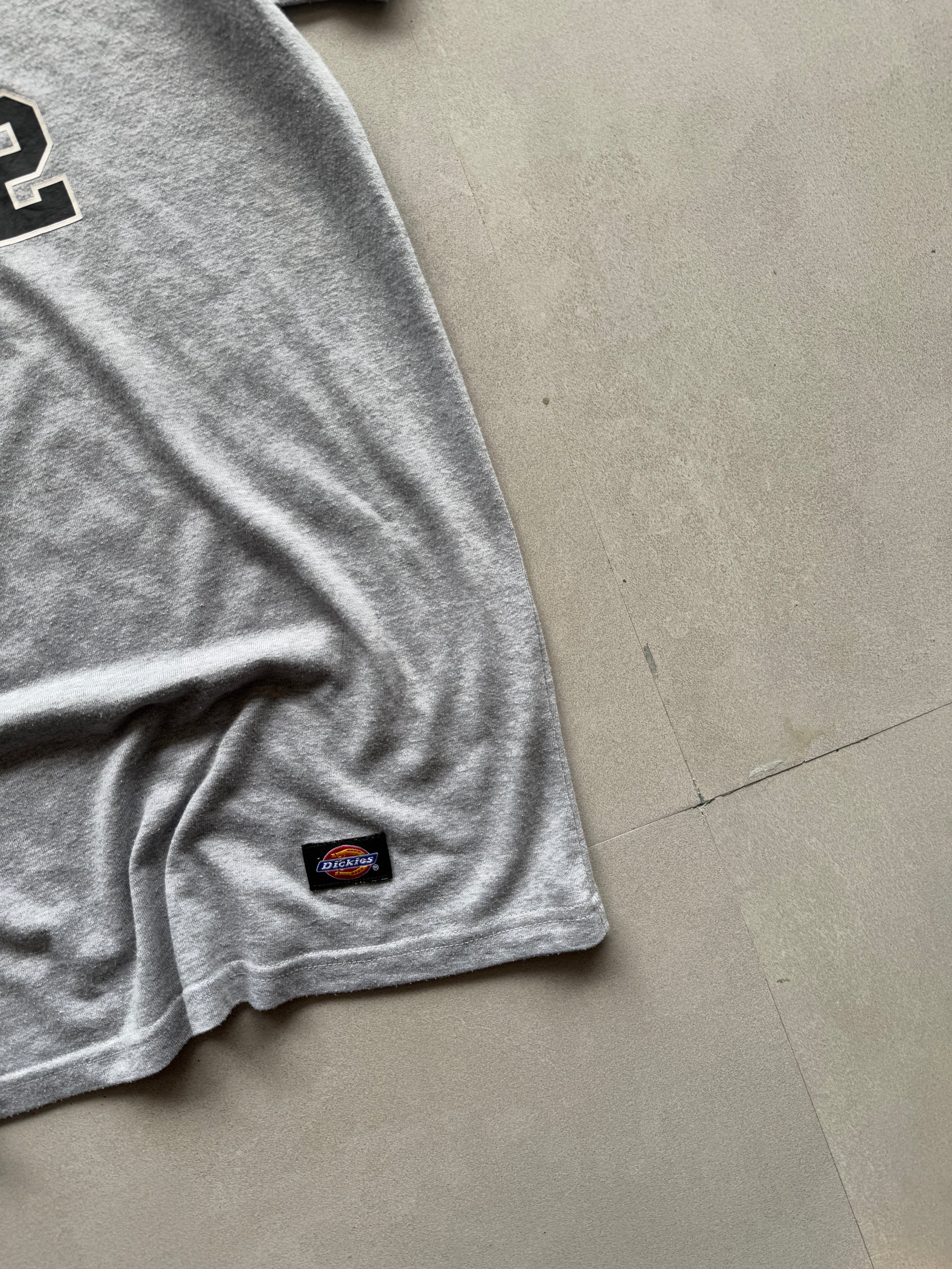 VINTAGE DICKIES TEE - L