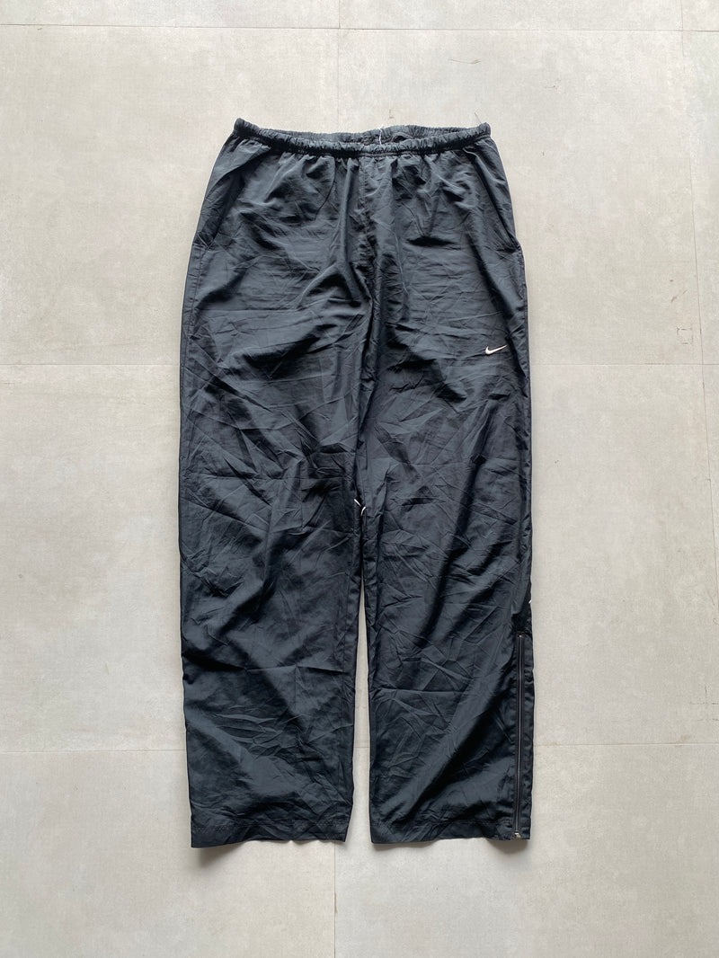 NIKE BAGGY TRACK PANT - L