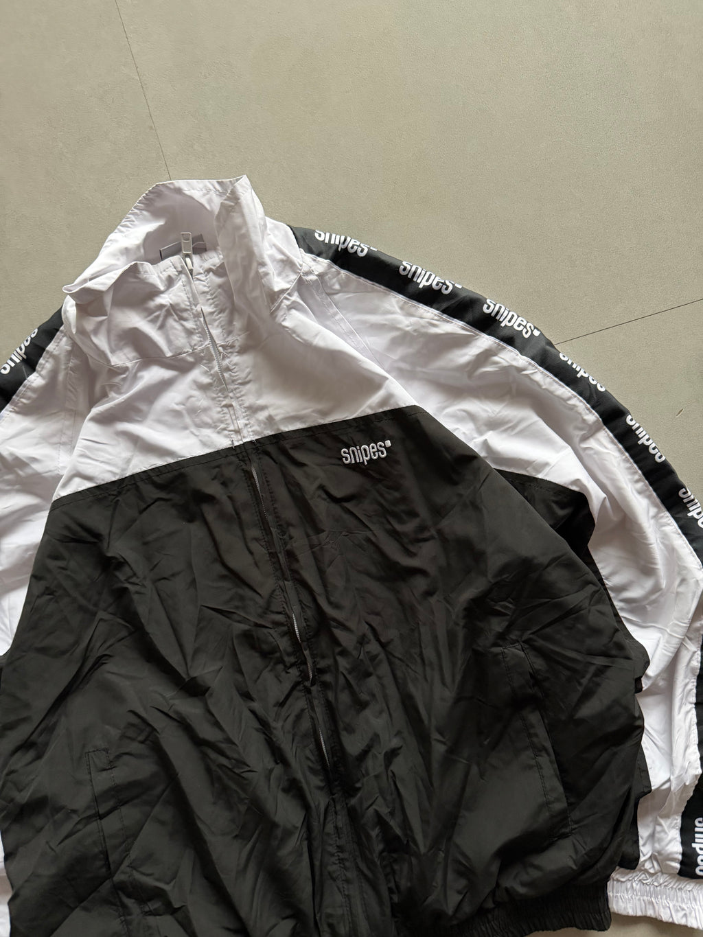 VINTAGE STYLE JACKET - M