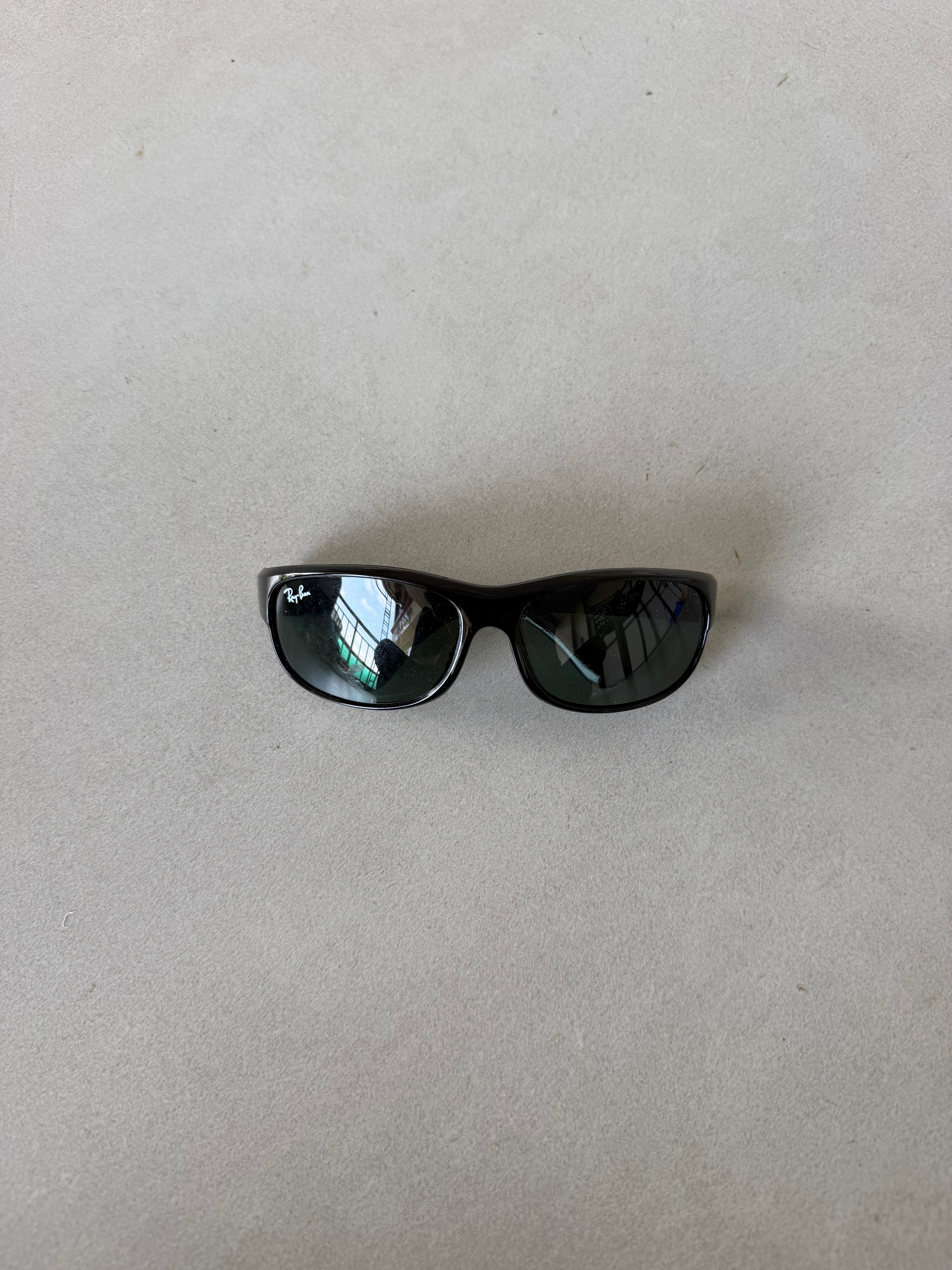 RAYBAN Y2K STYLE SHADE