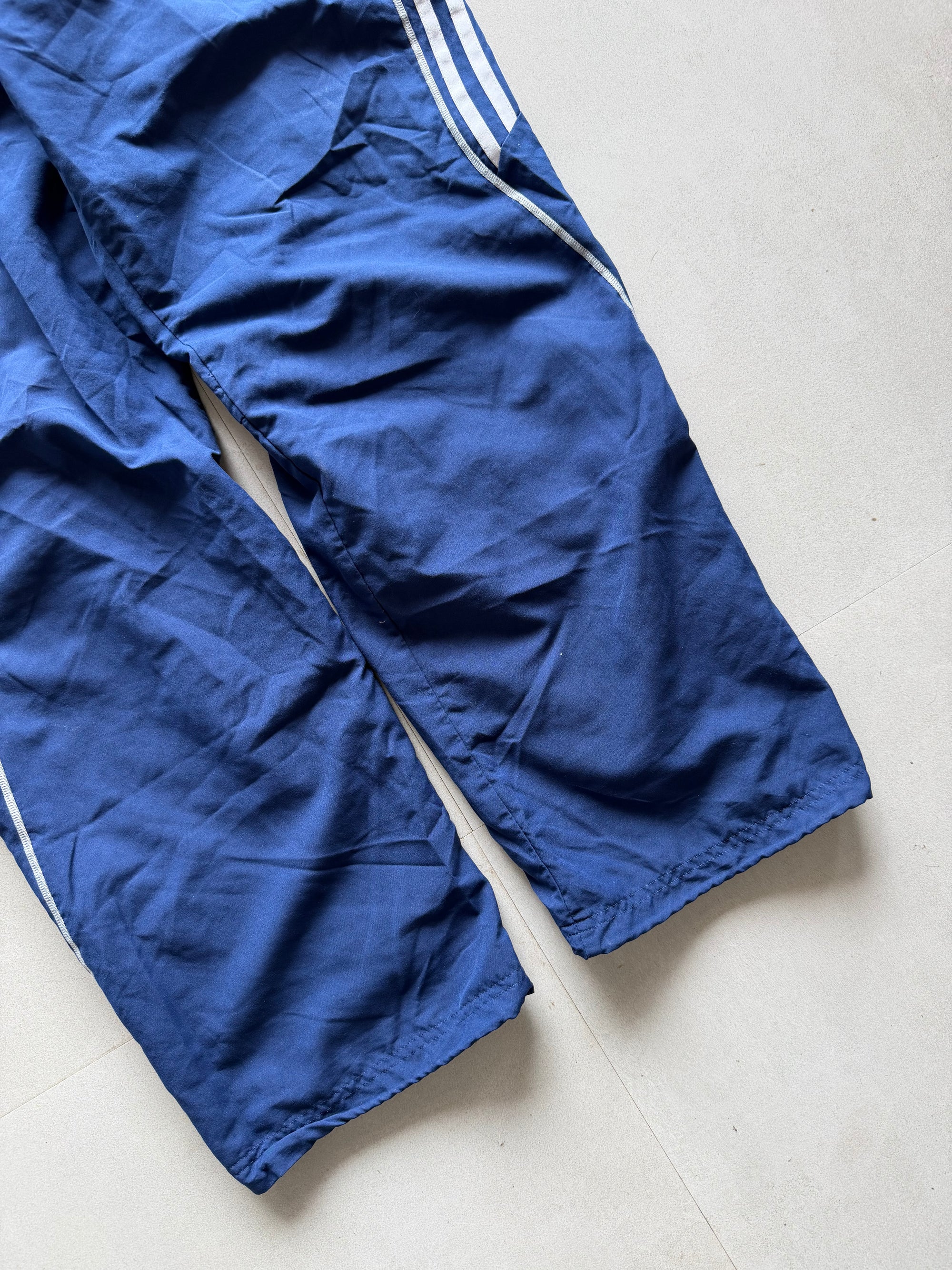 ADIDAS BAGGY STRIPED TRACK PANT54 - M