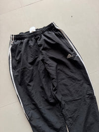 ADIDAS STRIPED TRACK PANT72 - S