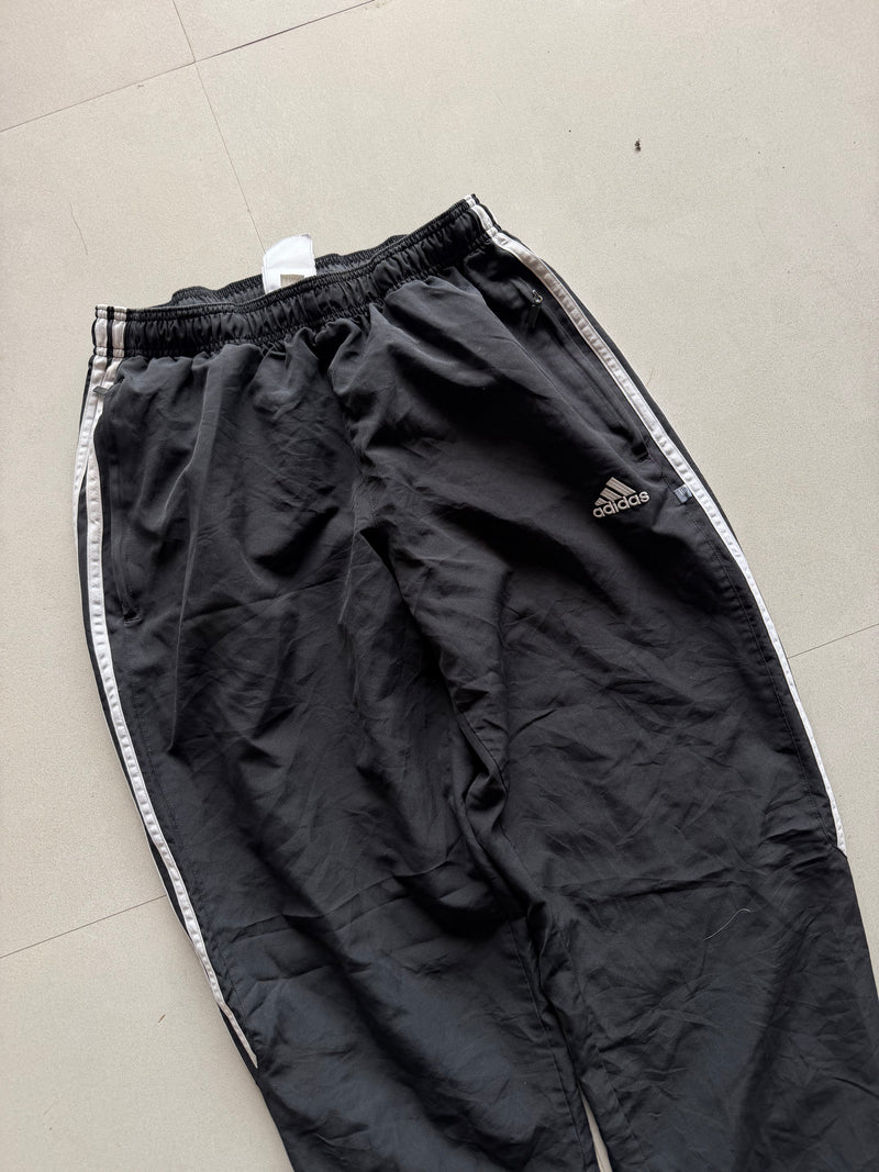 ADIDAS STRIPED TRACK PANT72 - S