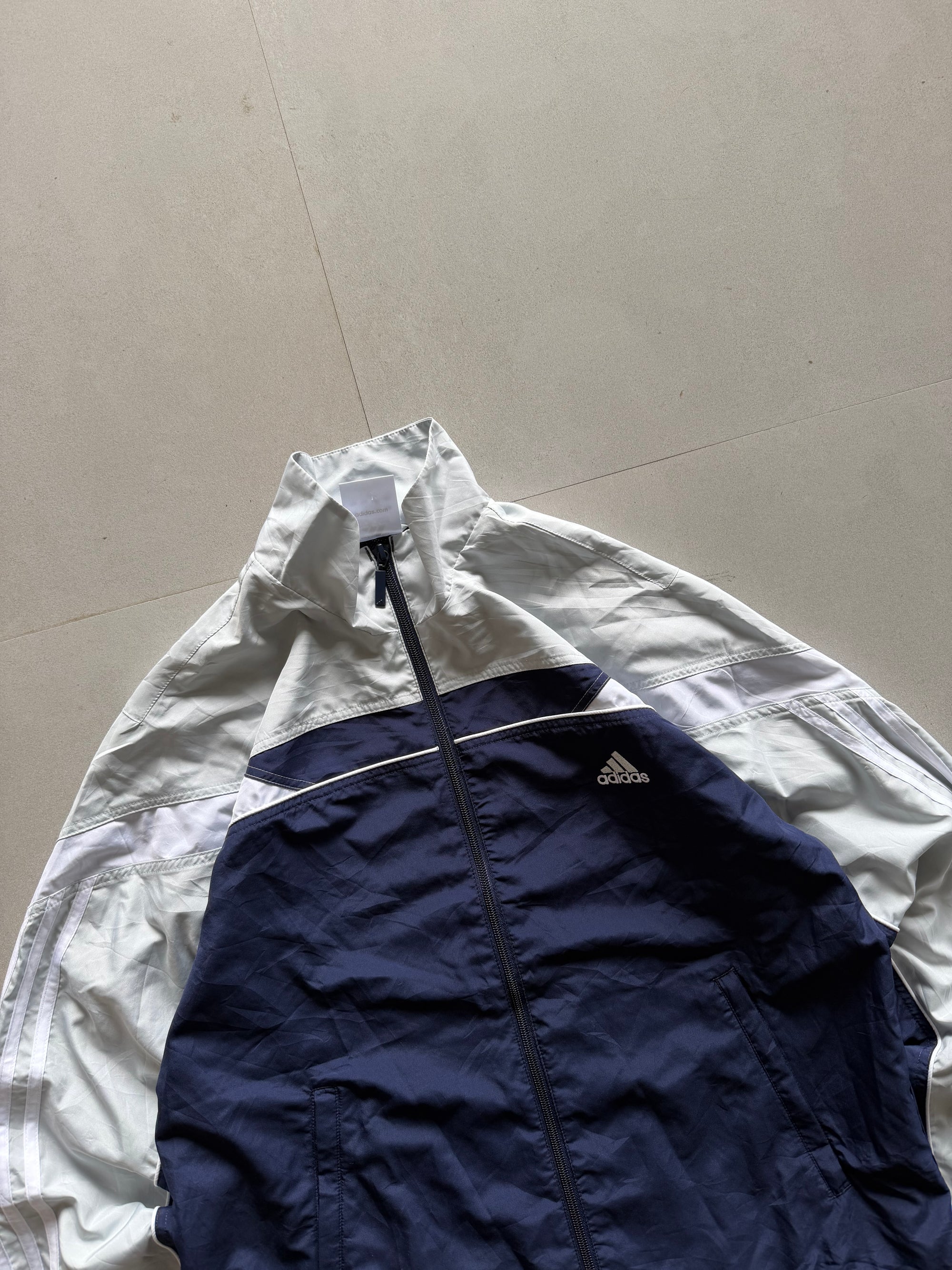 ADIDAS STRIPED JACKET - M