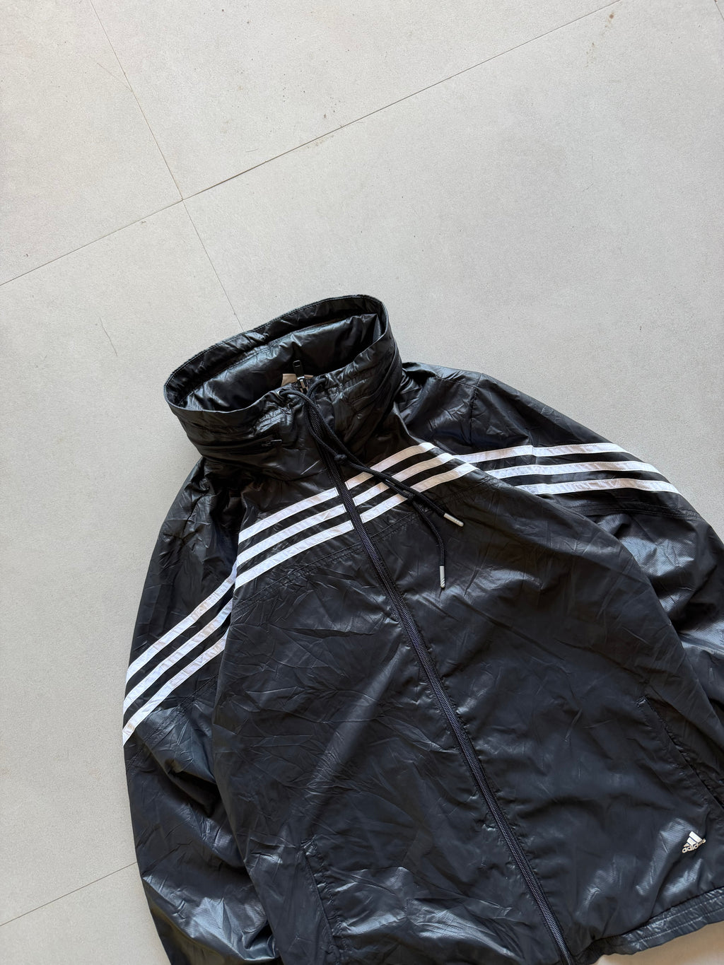 ADIDAS STRIPED JACKET - M