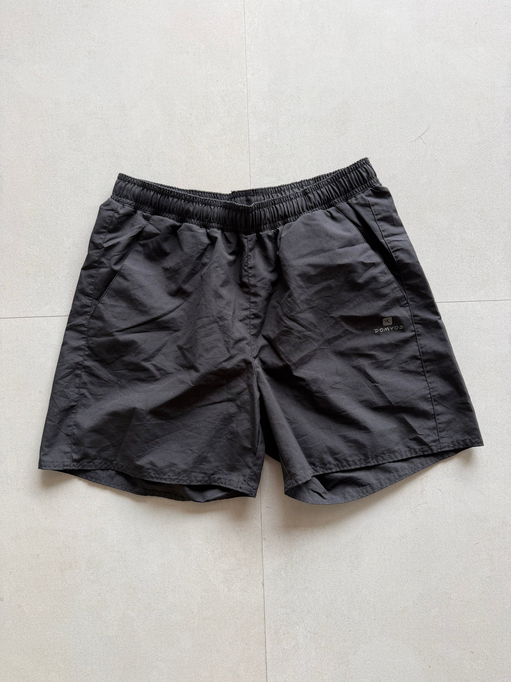 DOMYOS SHORTS - M