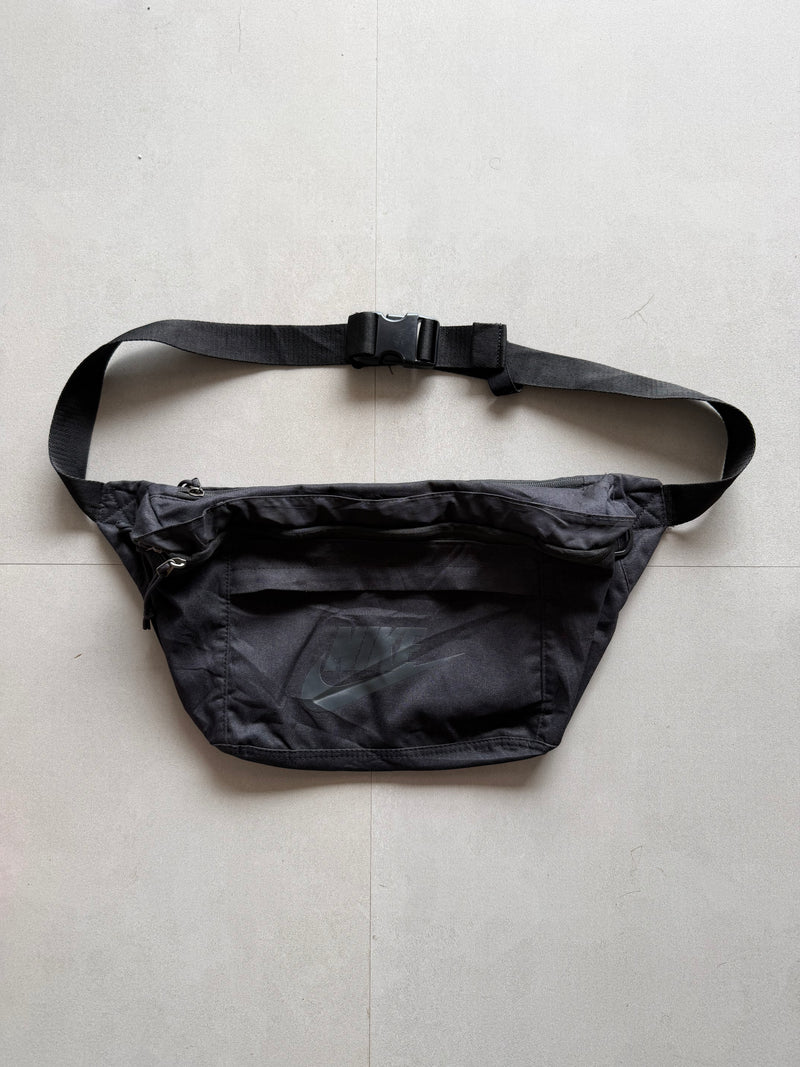 NIKE SHOULDER BAG
