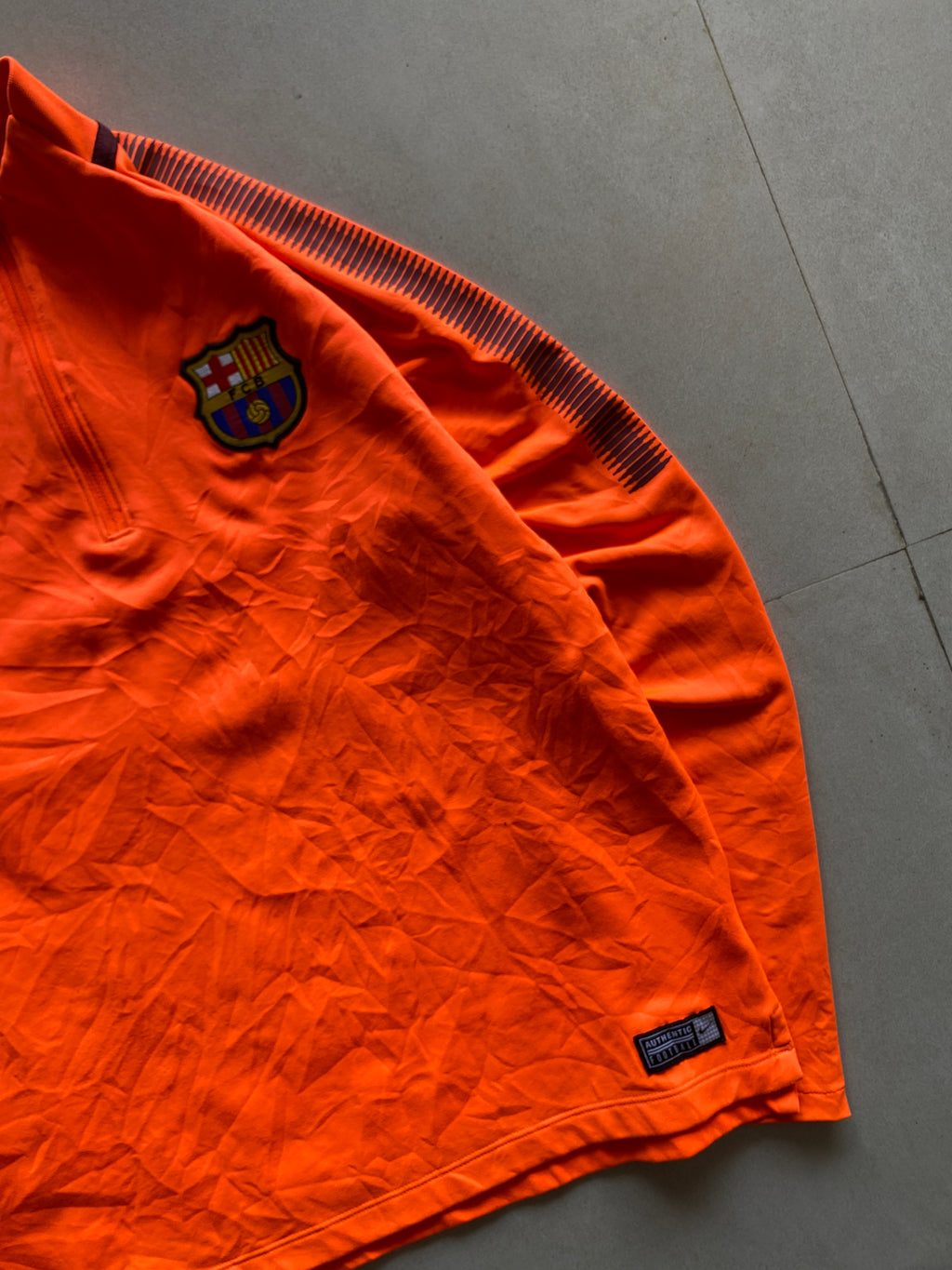 2017 NIKE BARCELONA TRAINING TOP - YL