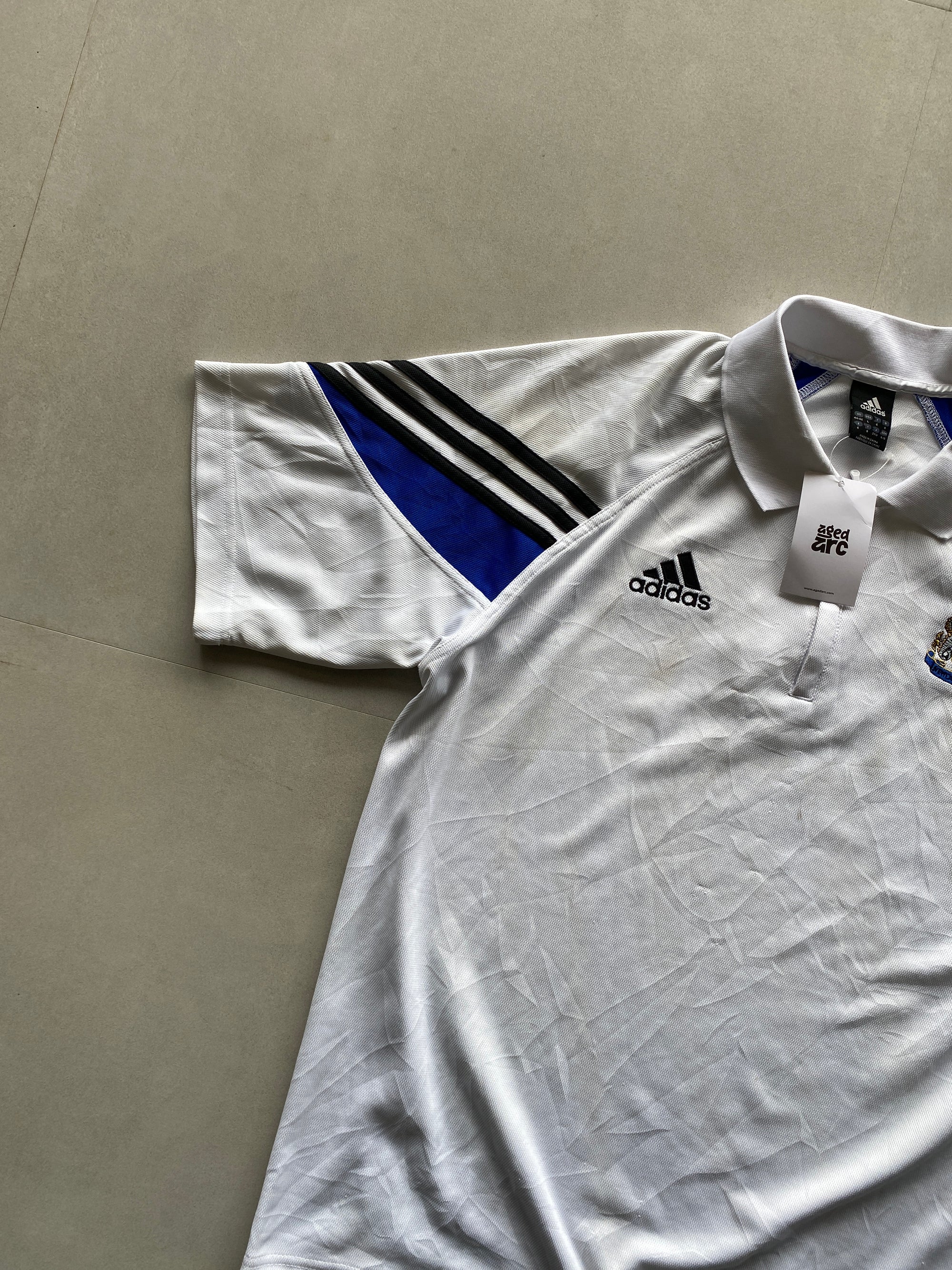 ADIDAS NEW CASTLE POLO SHIRT - L