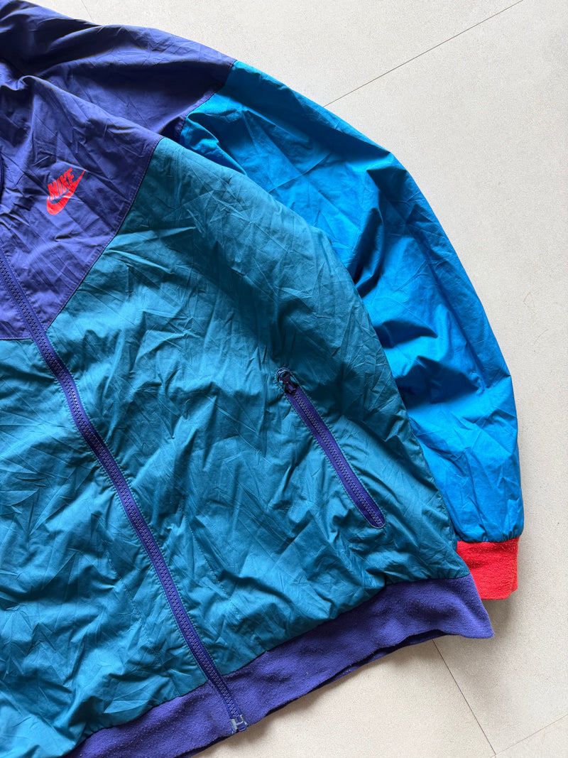 VINTAGE NIKE HOODED JACKET - L