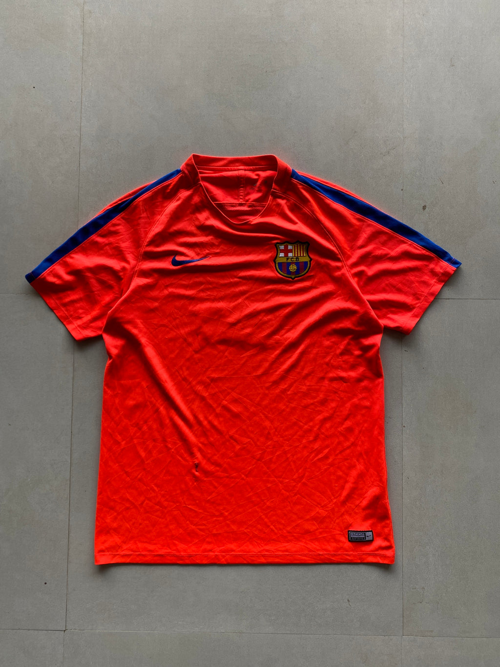 2012 NIKE BARCELONA TRAINING JERSEY - M
