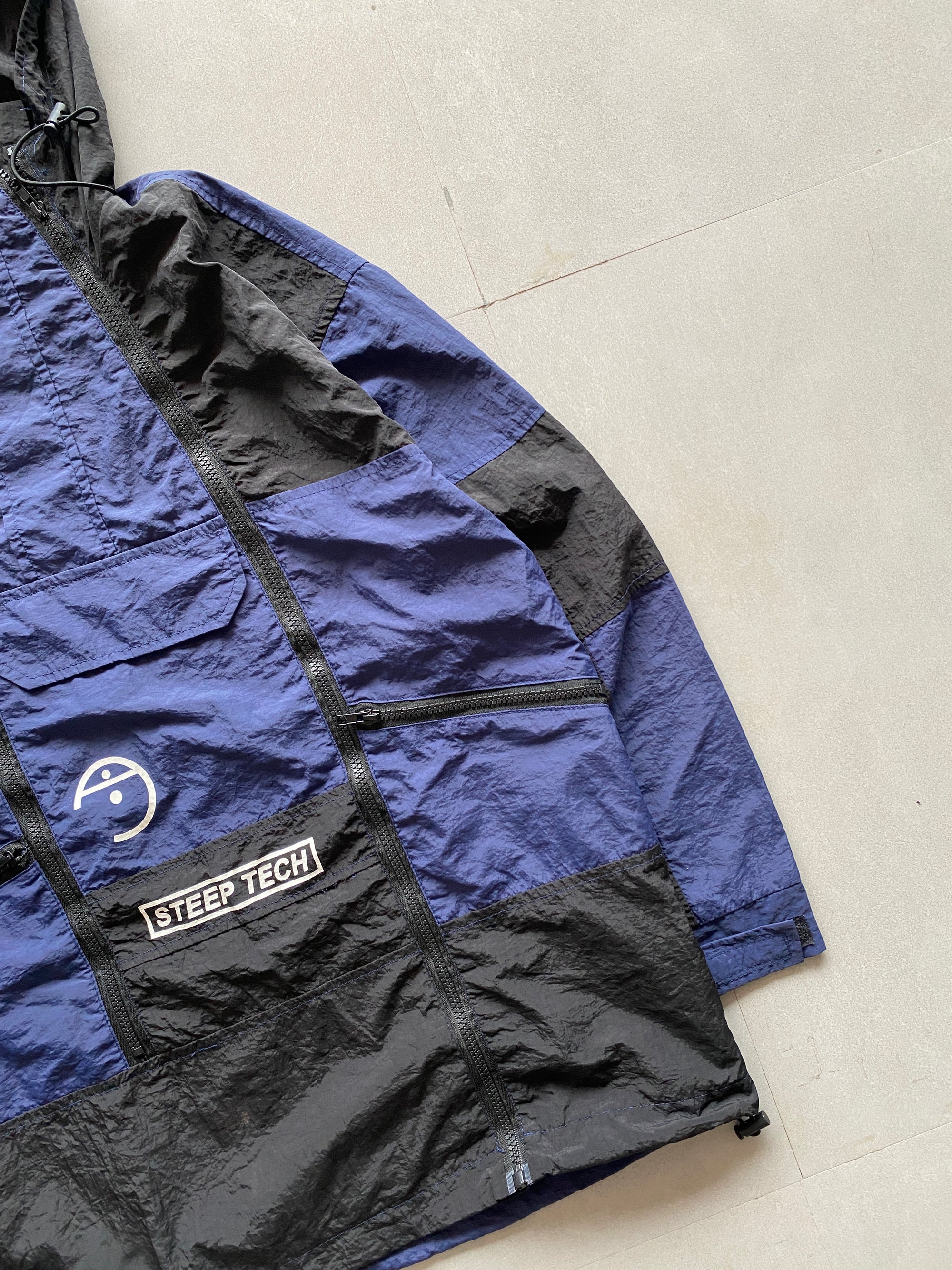 STEEP-TECH JACKET - L