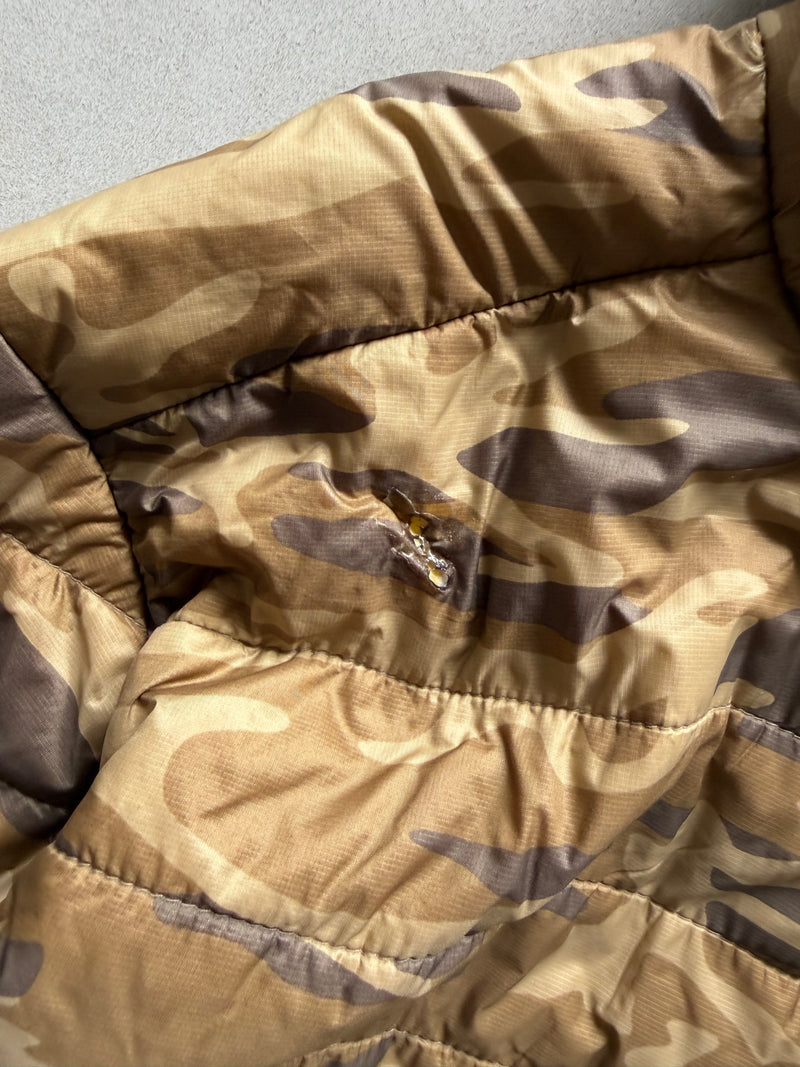 COLUMBIA CAMO HOODED PUFFER JACKET - XL