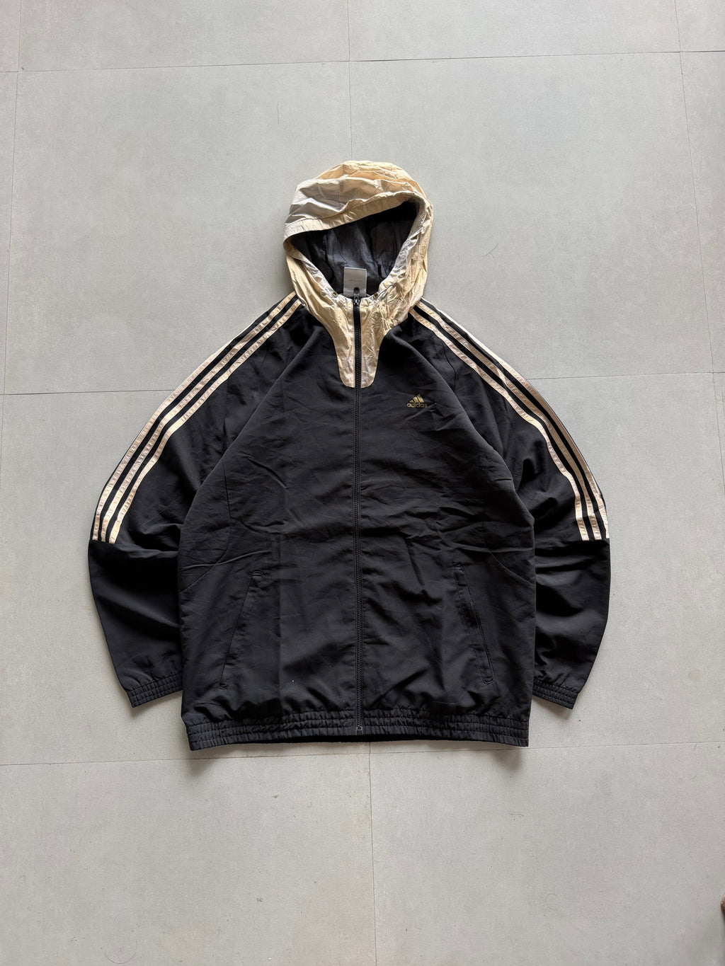 ADIDAS STRIPED HOODED JACKET - L