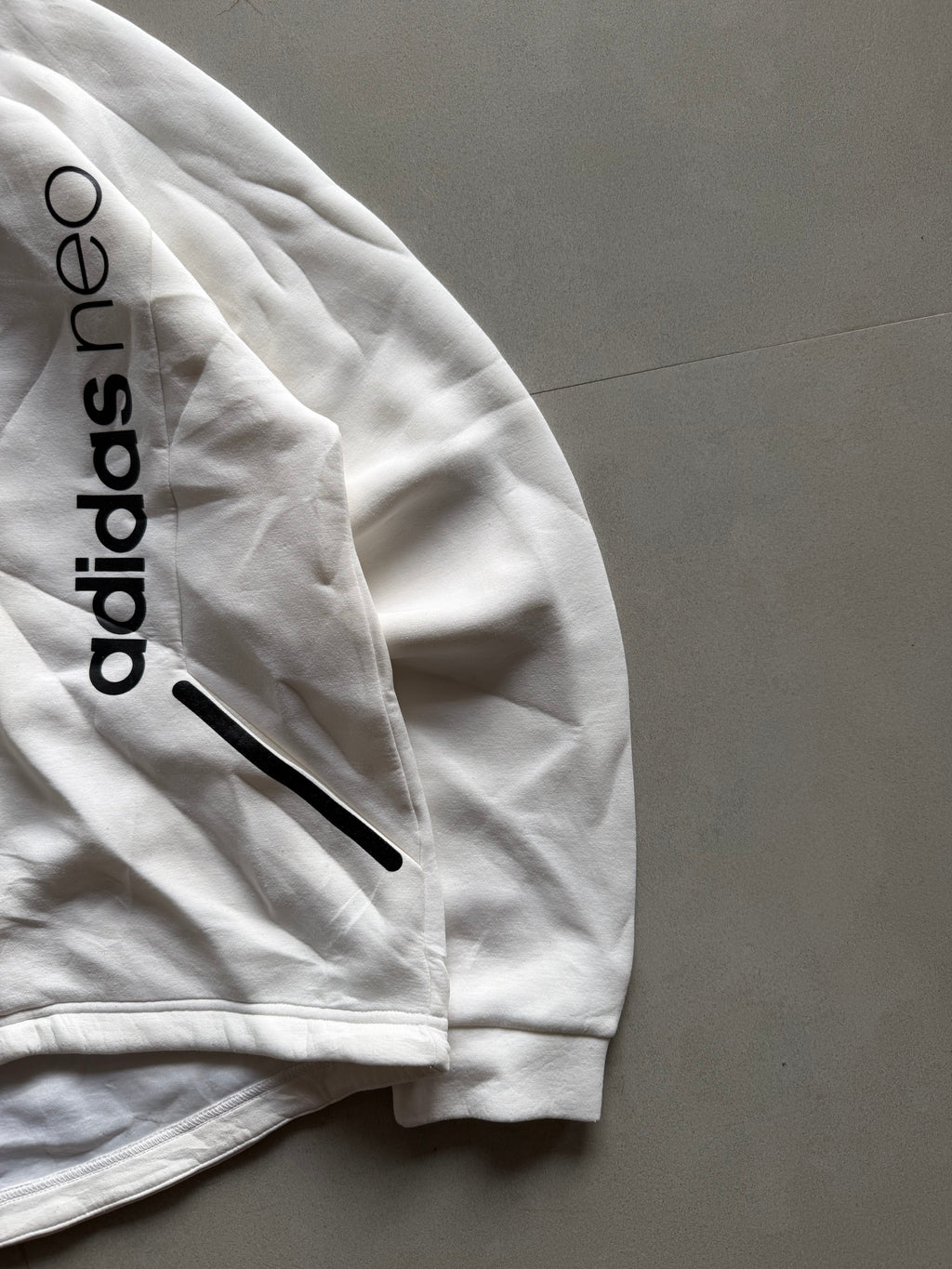 ADIDAS NEO HOODED JACKET - M