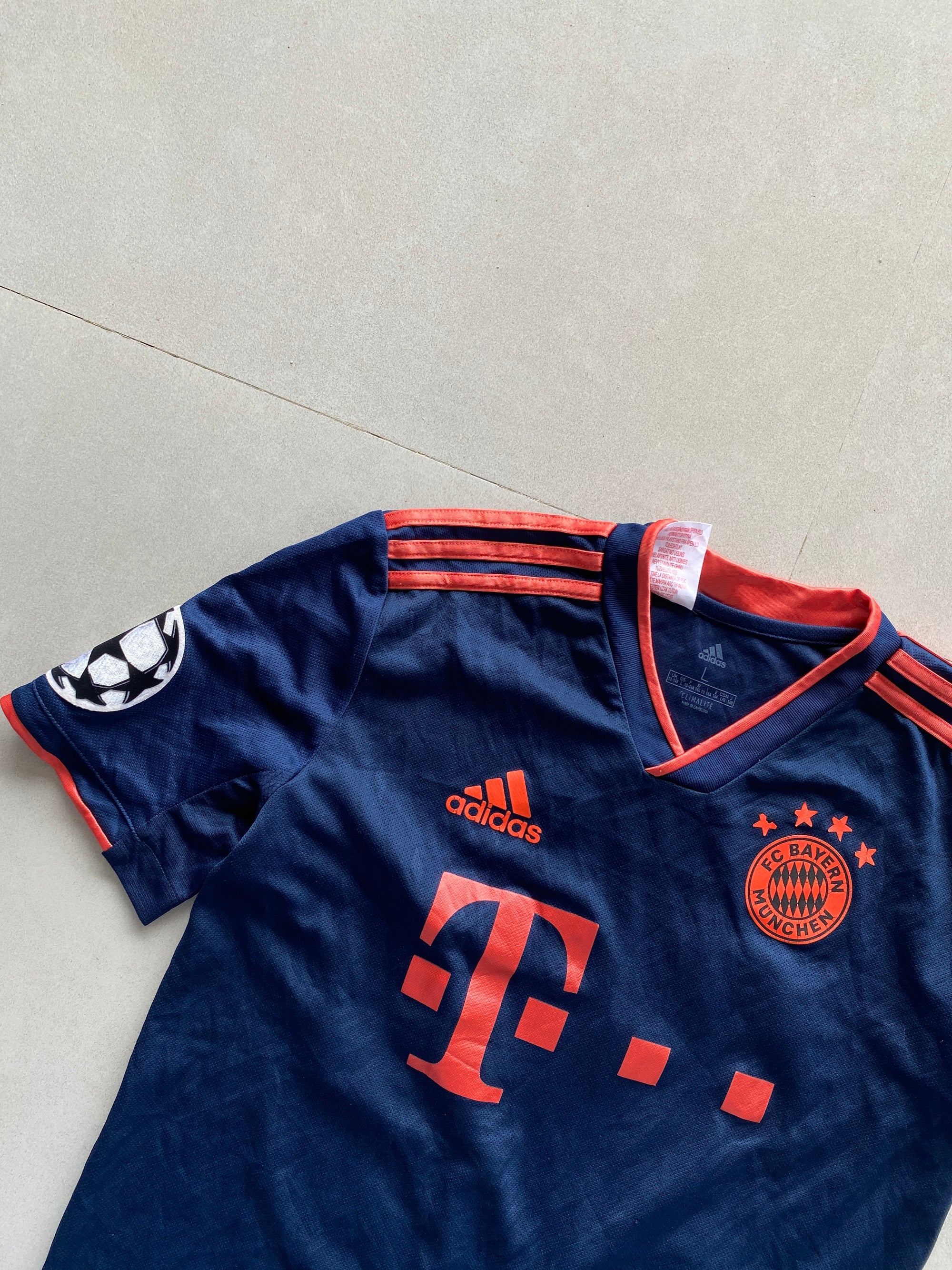 2019 ADIDAS BAYERN JERSEY - XS