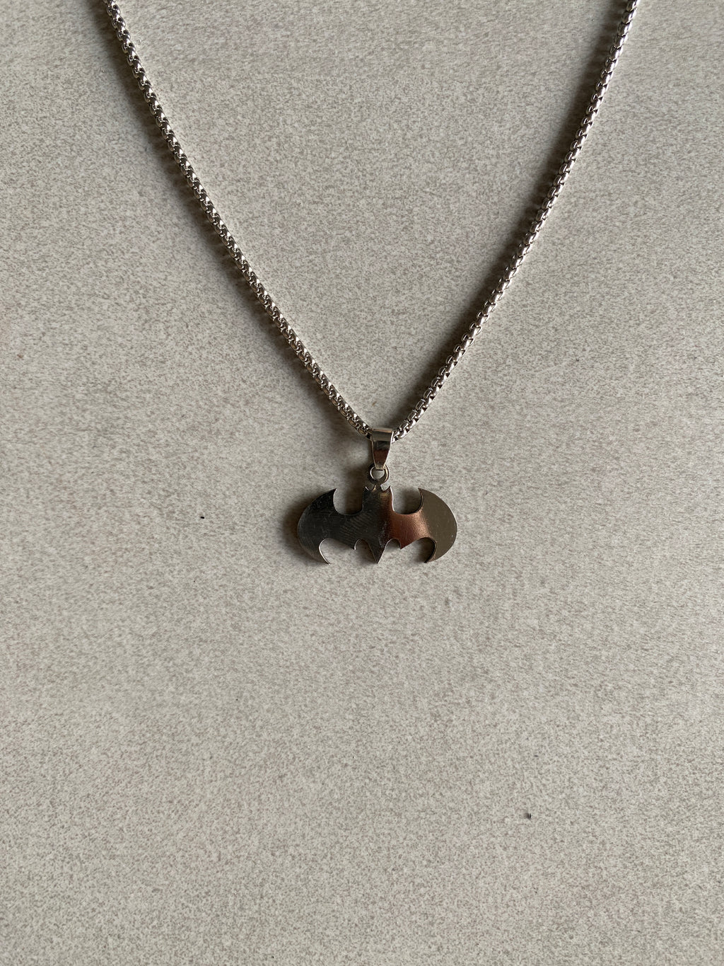 BAT PENDANT CHAIN