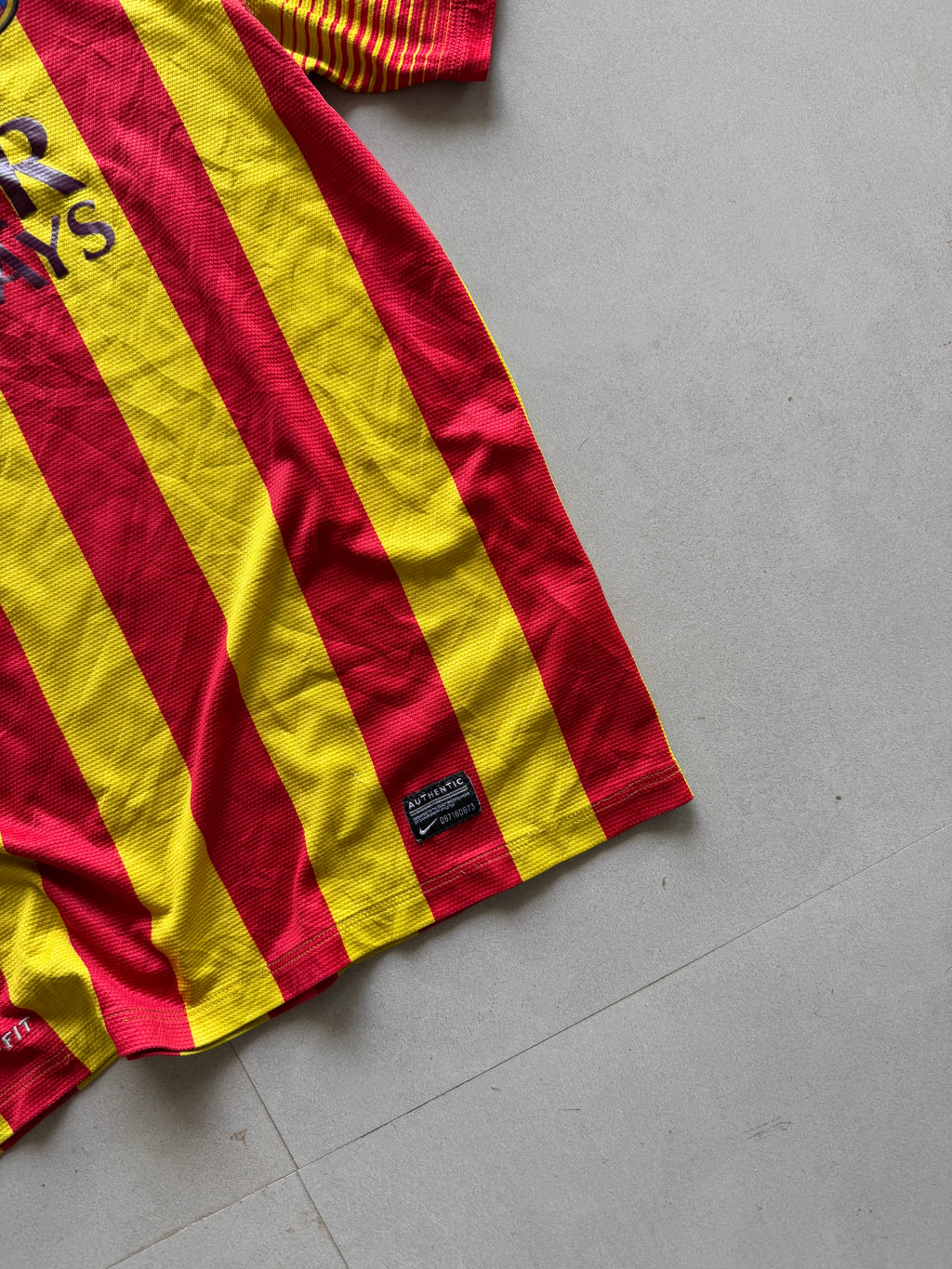 2013 NIKE BARCELONA JERSEY - M