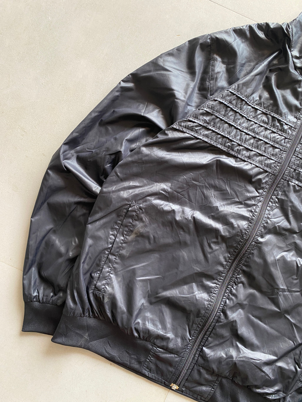 NIKE ATHLETIC JACKET - L