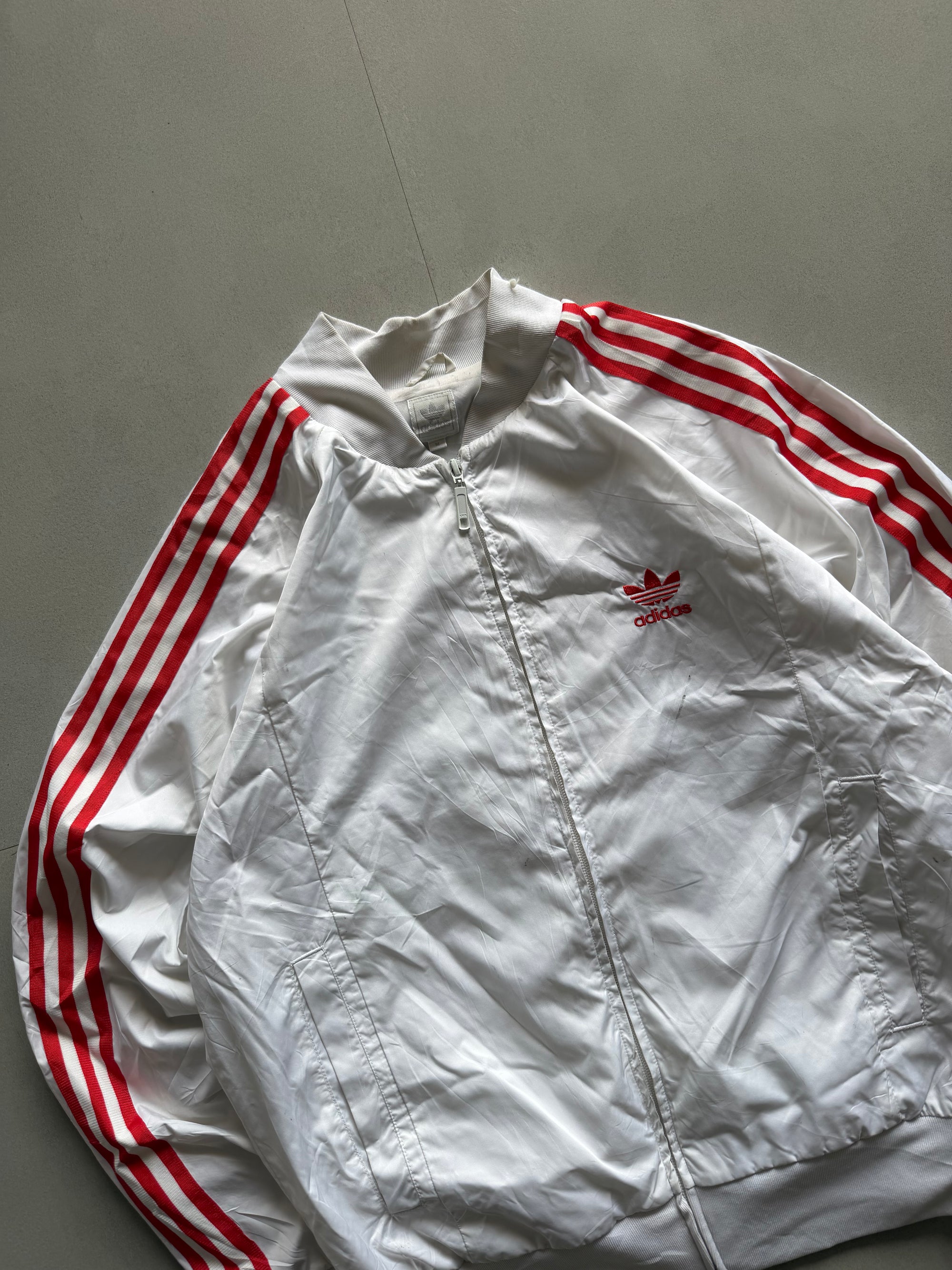 VINTAGE ADIDAS STRIPED JACKET - M