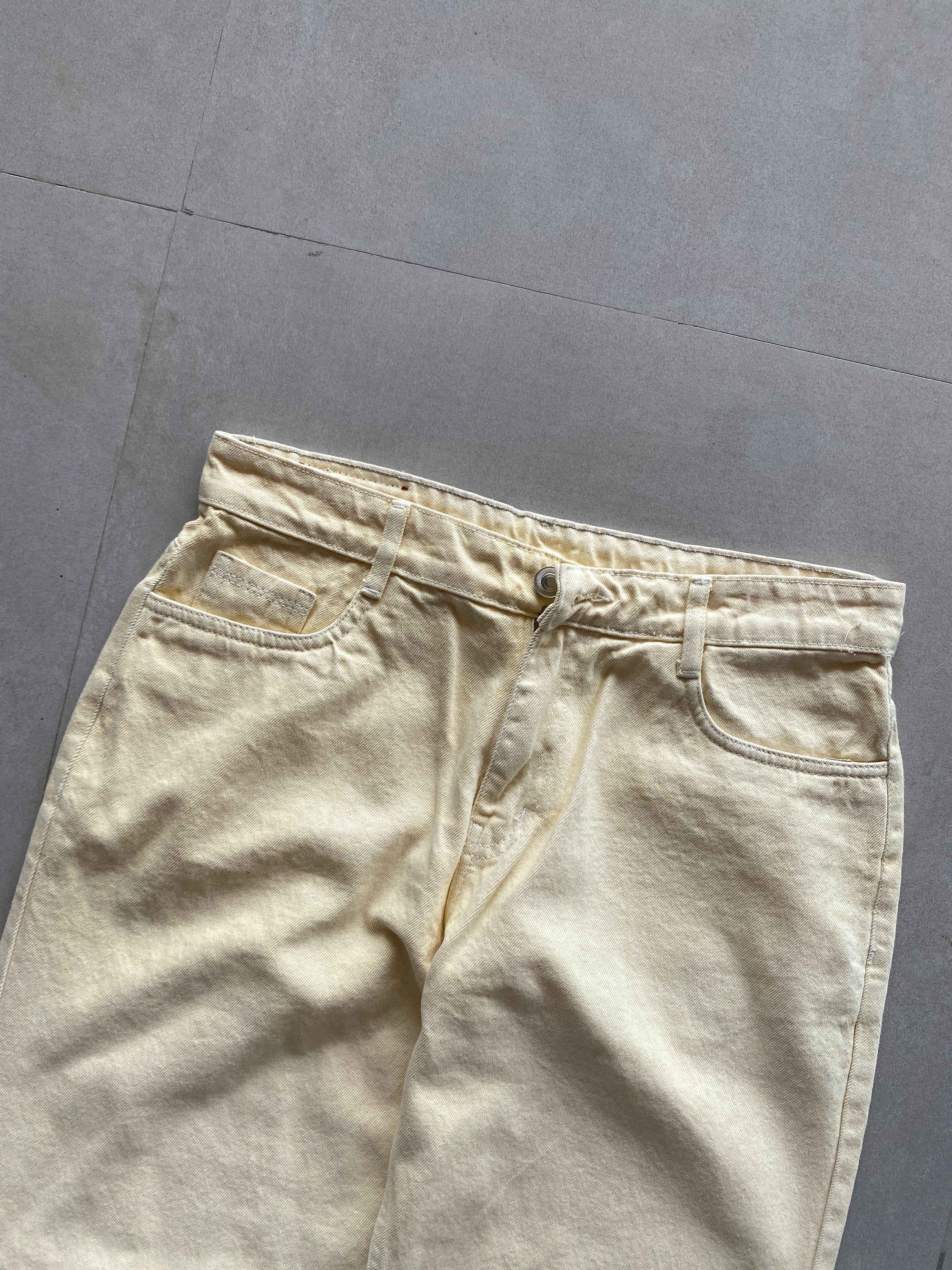 STRIGHT FIT DENIM - M