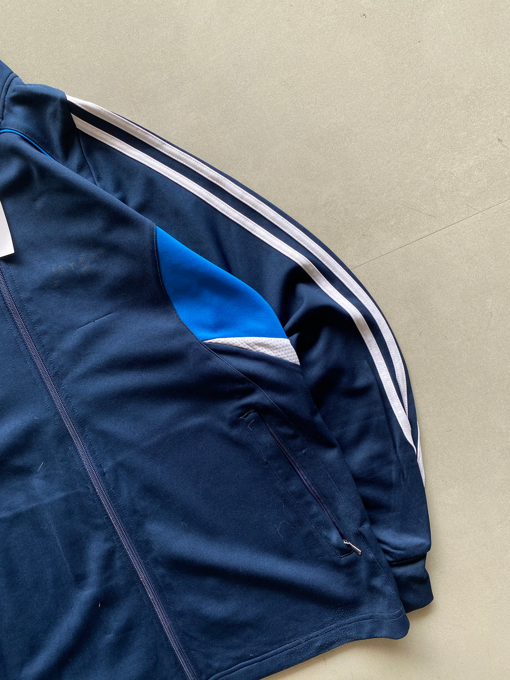 VINTAGE ADIDAS JACKET - S