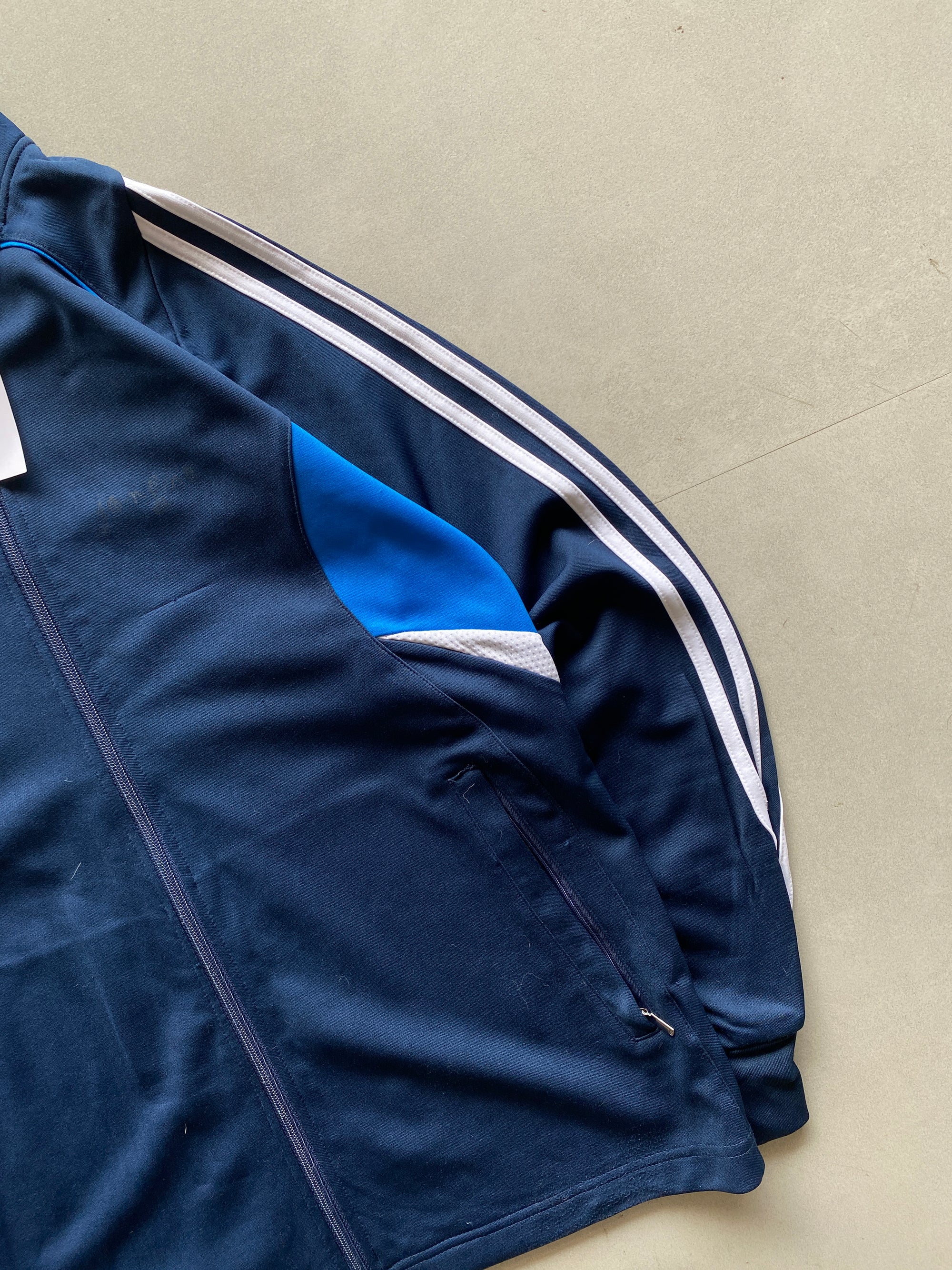 VINTAGE ADIDAS JACKET - S