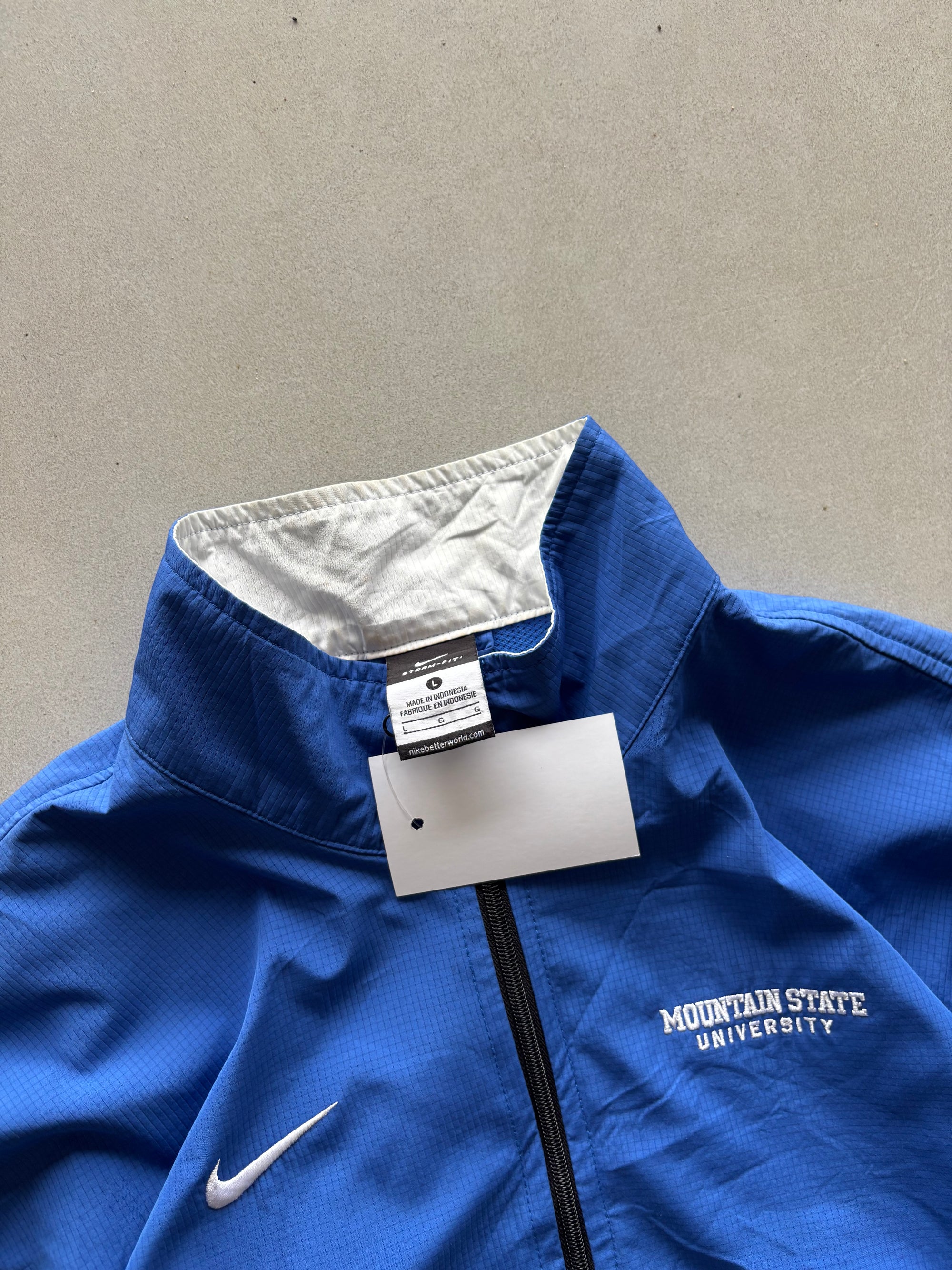 NIKE VINTAGE JACKET- L