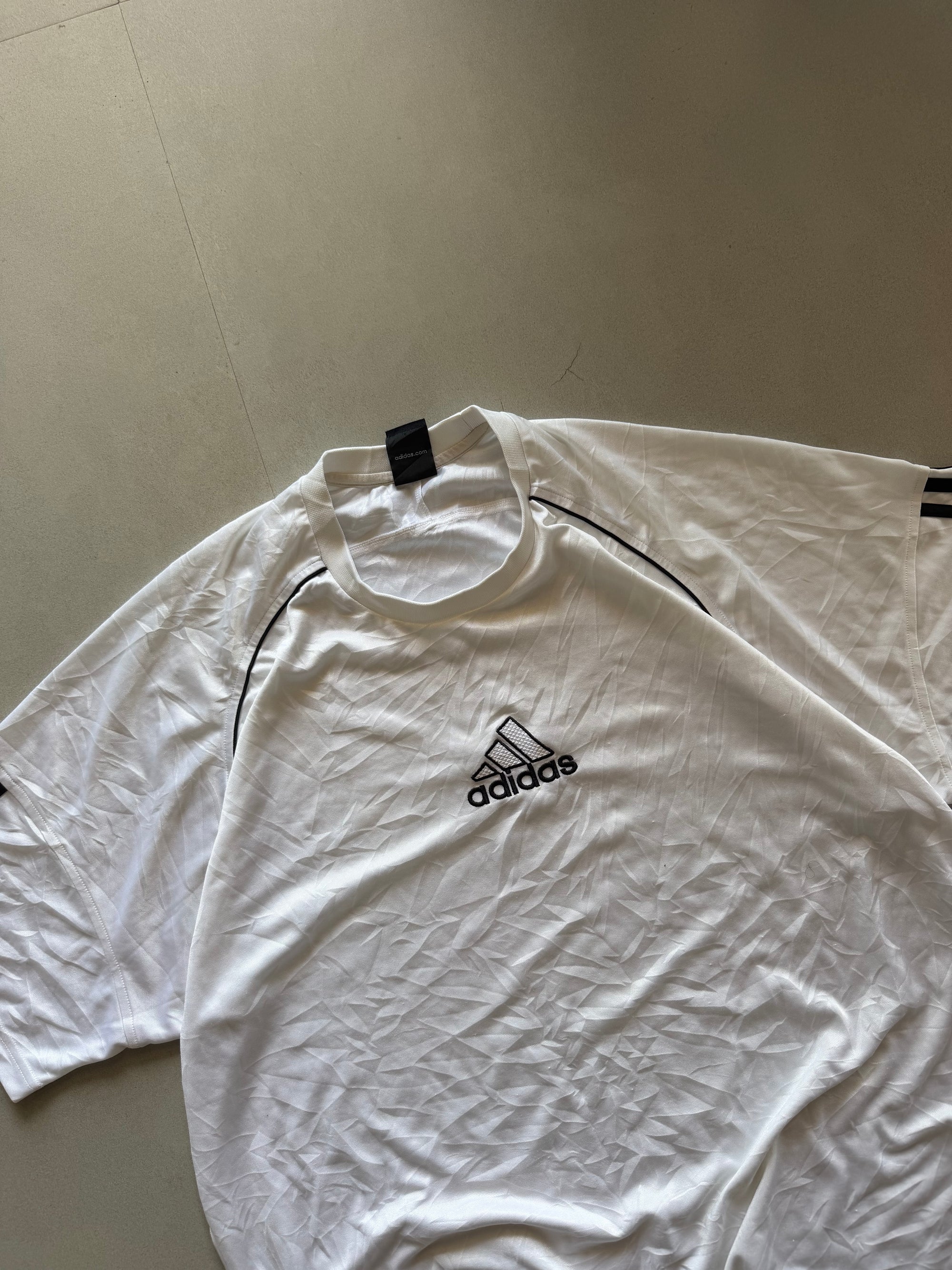 ADIDAS DRI FIT TEE - XL