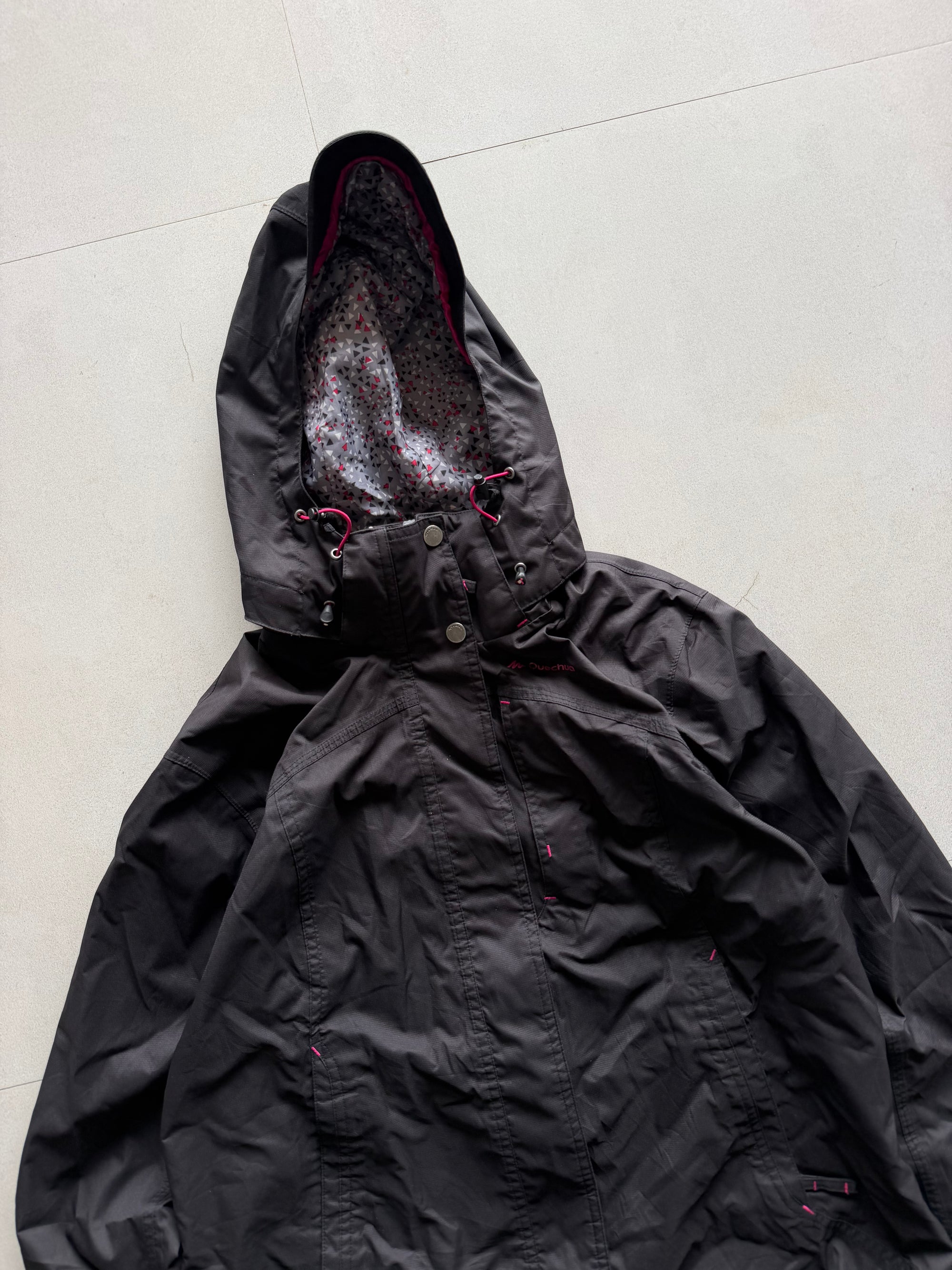QUECHUA HOODED TACTICAL JACKET - M