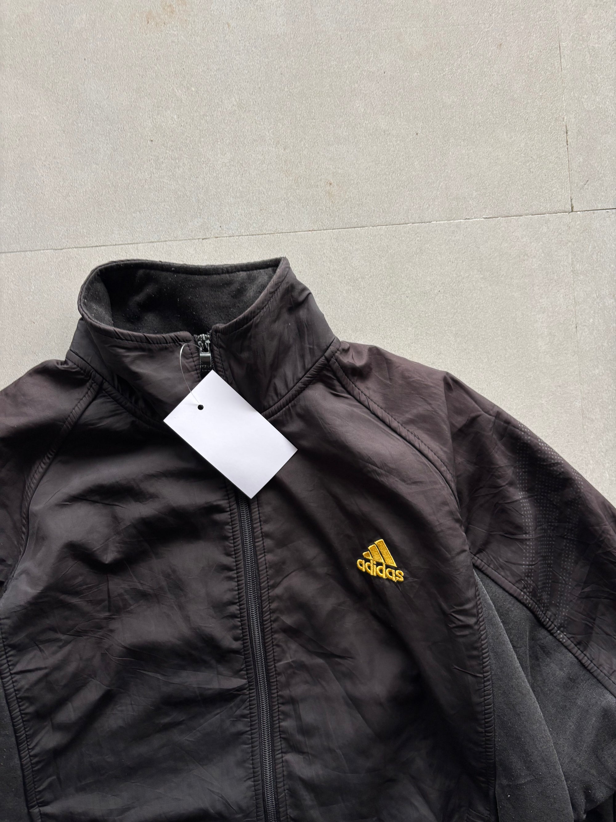 ADIDAS FLEECED JACKET - M