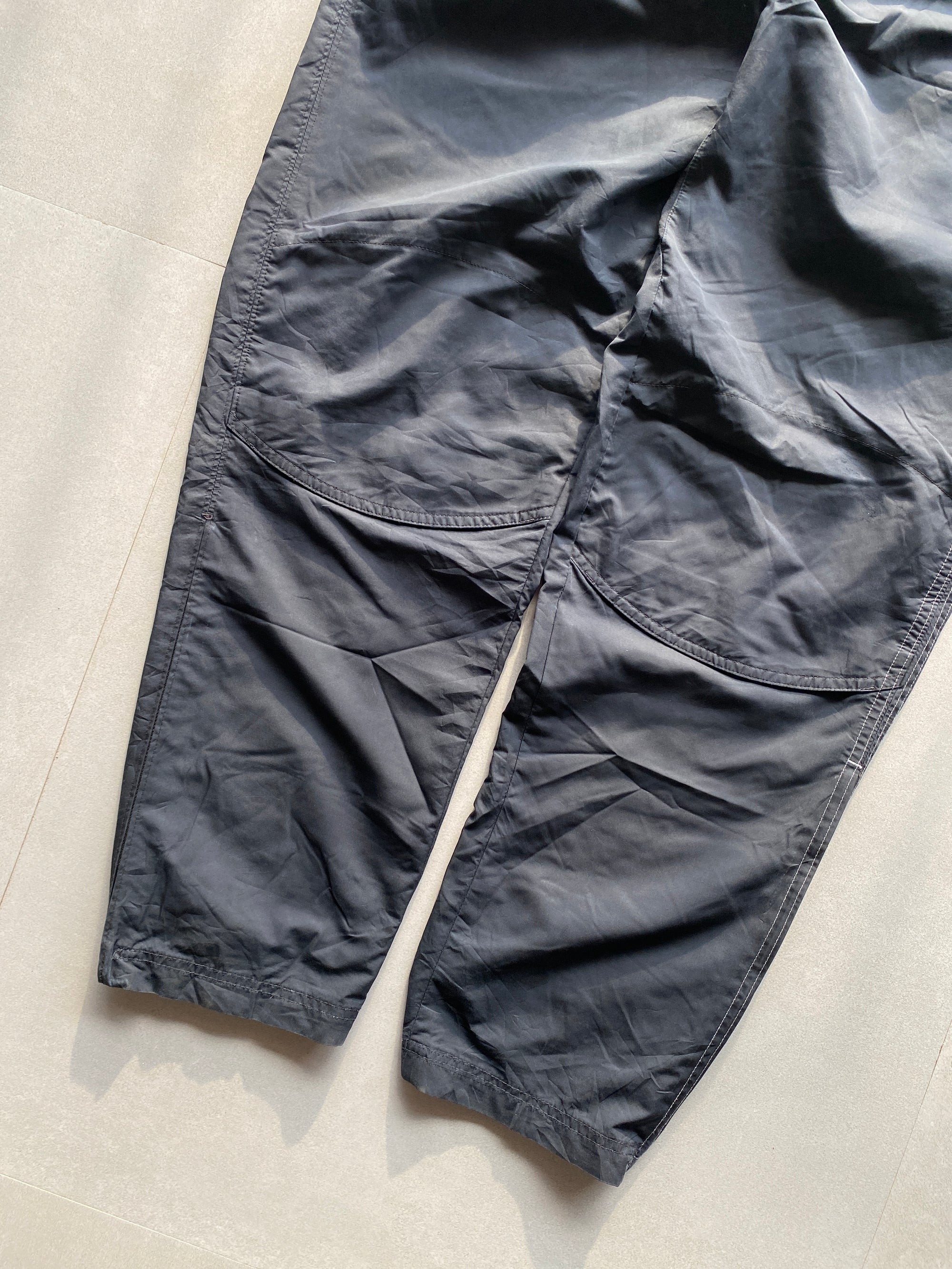 Nike TRACK PANT - M