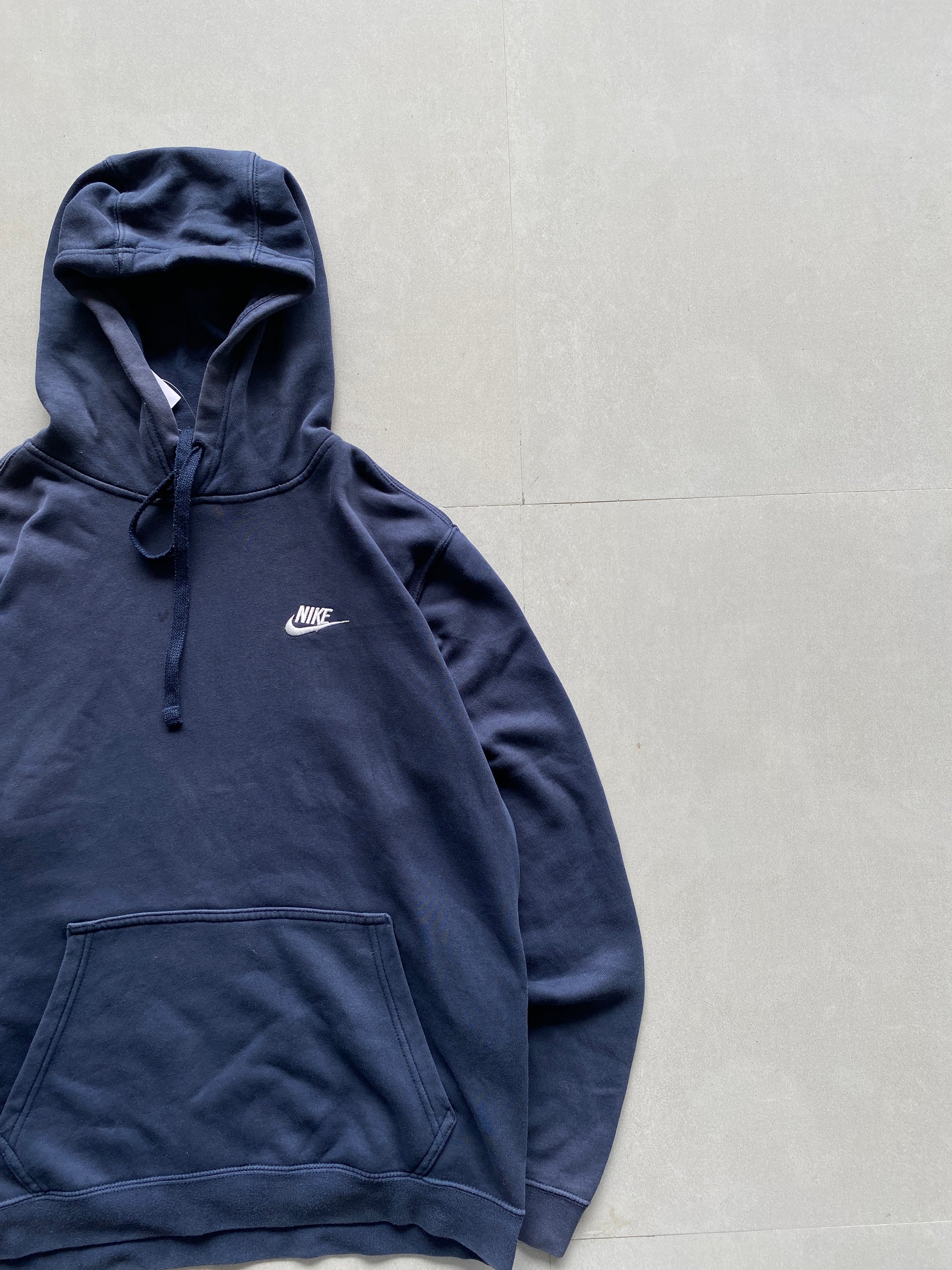 NIKE HOODIE - L