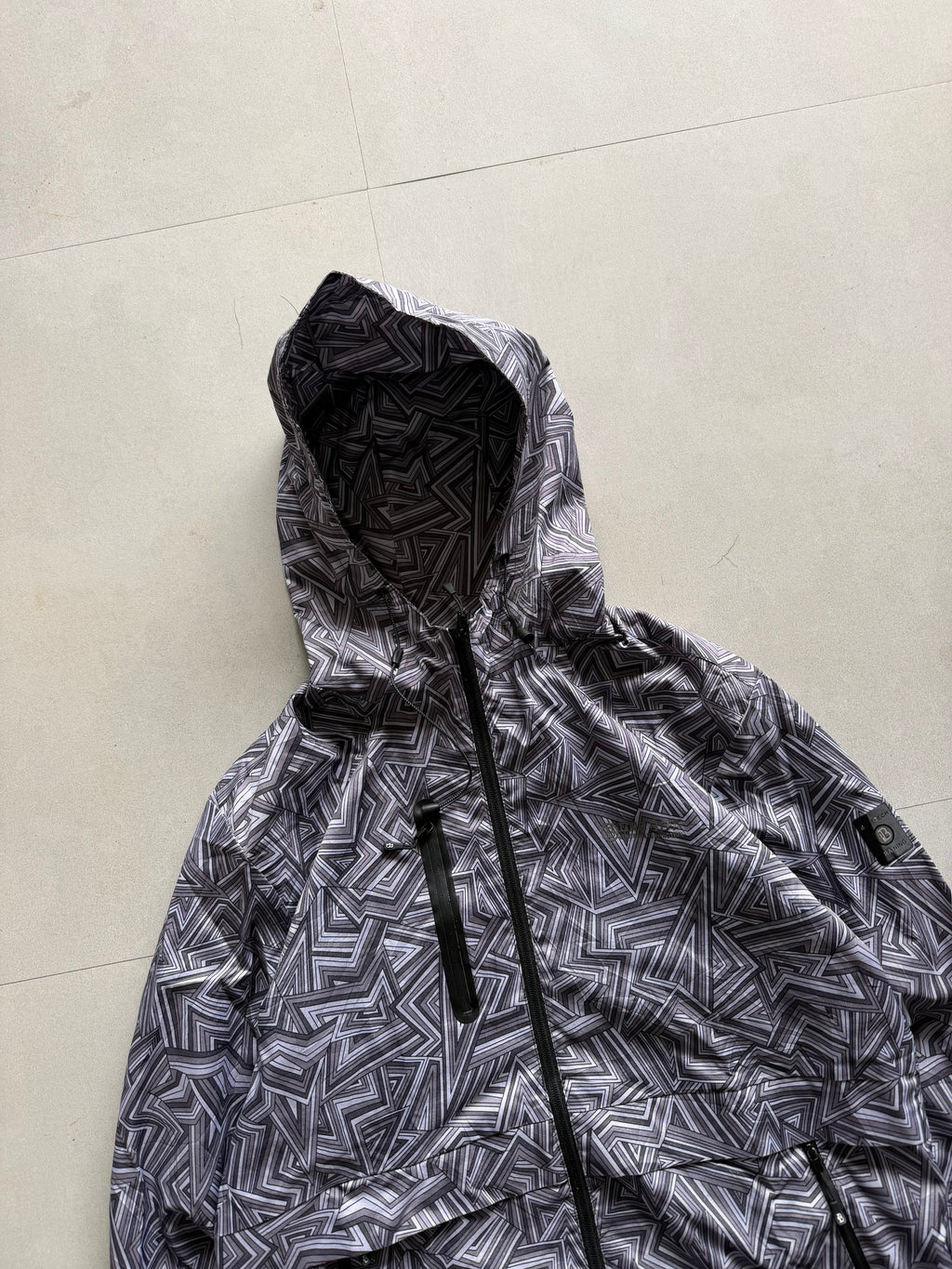 TACTICAL HIKING JACKET - M