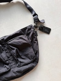 MESSENGER BAG