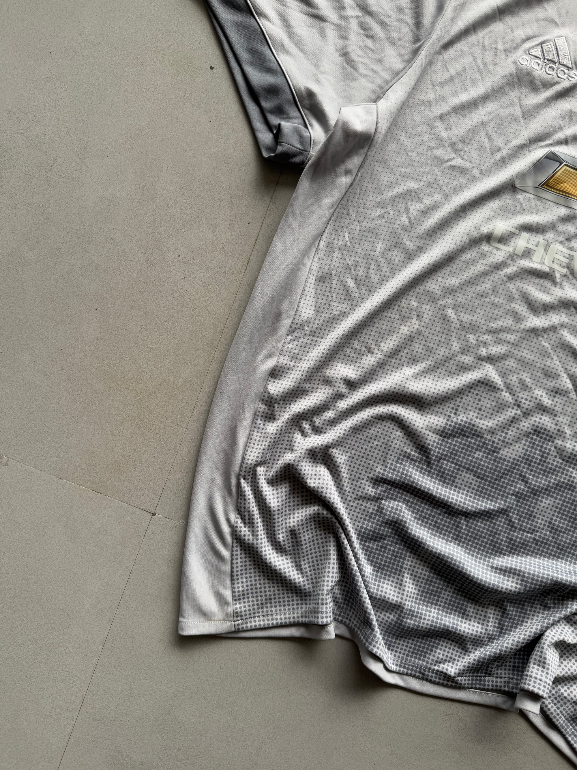 2019 ADIDAS MANCHESTER UNITED JERSEY - XL