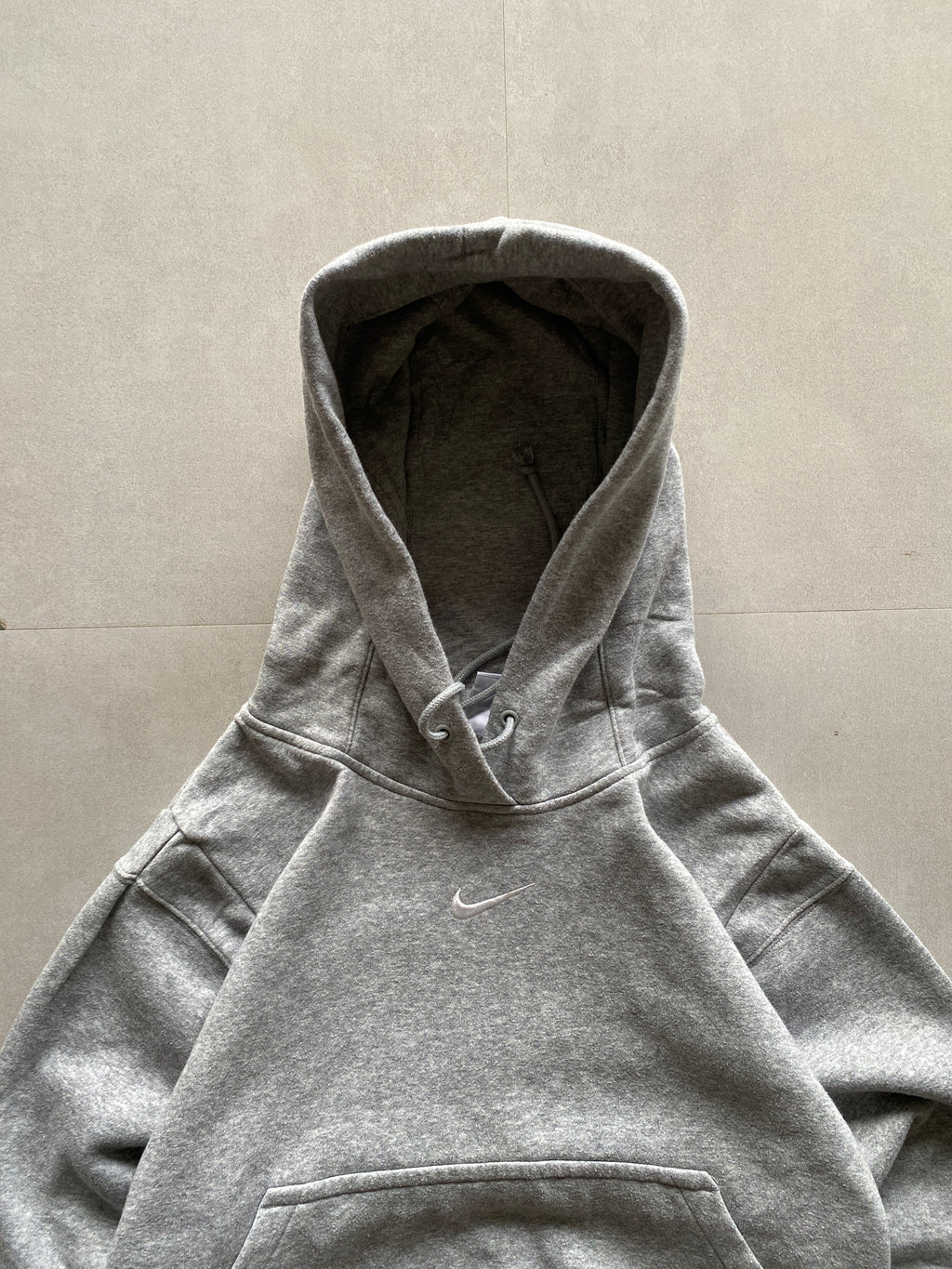 NIKE CENTER SWOOSH HOODIE - XS