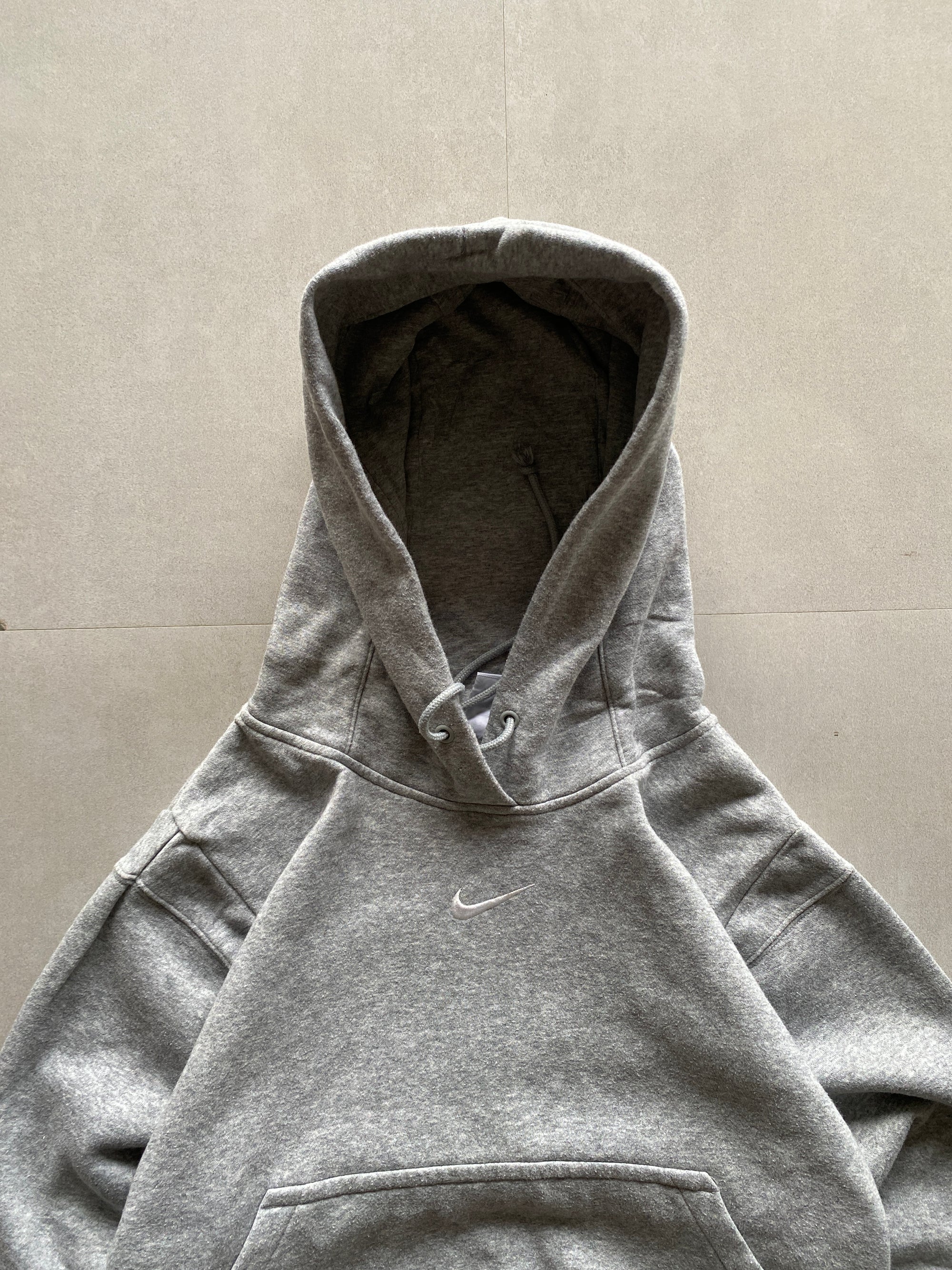 NIKE CENTER SWOOSH HOODIE - XS