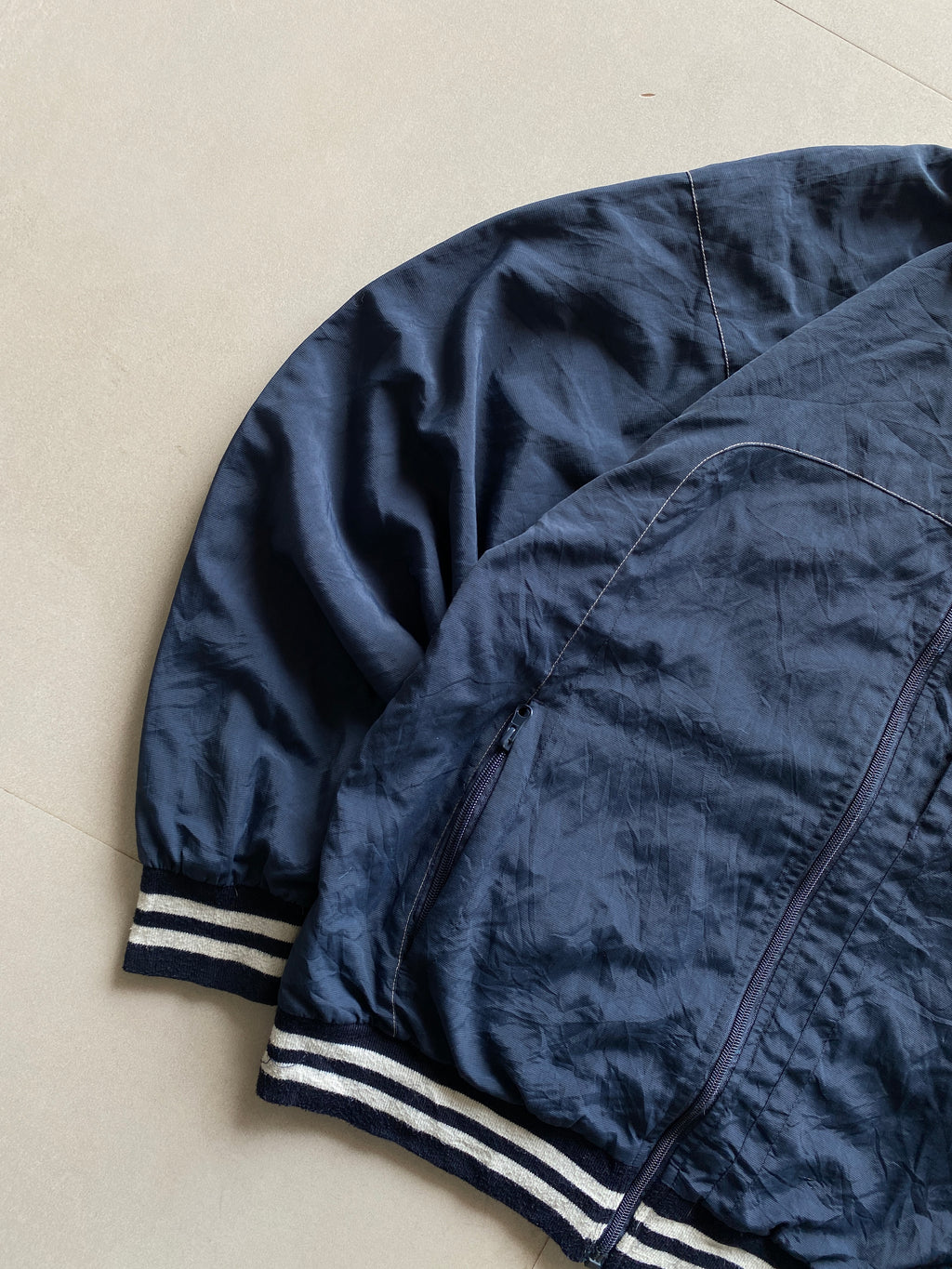 VINTAGE ASICS BOMBER JACKET - M