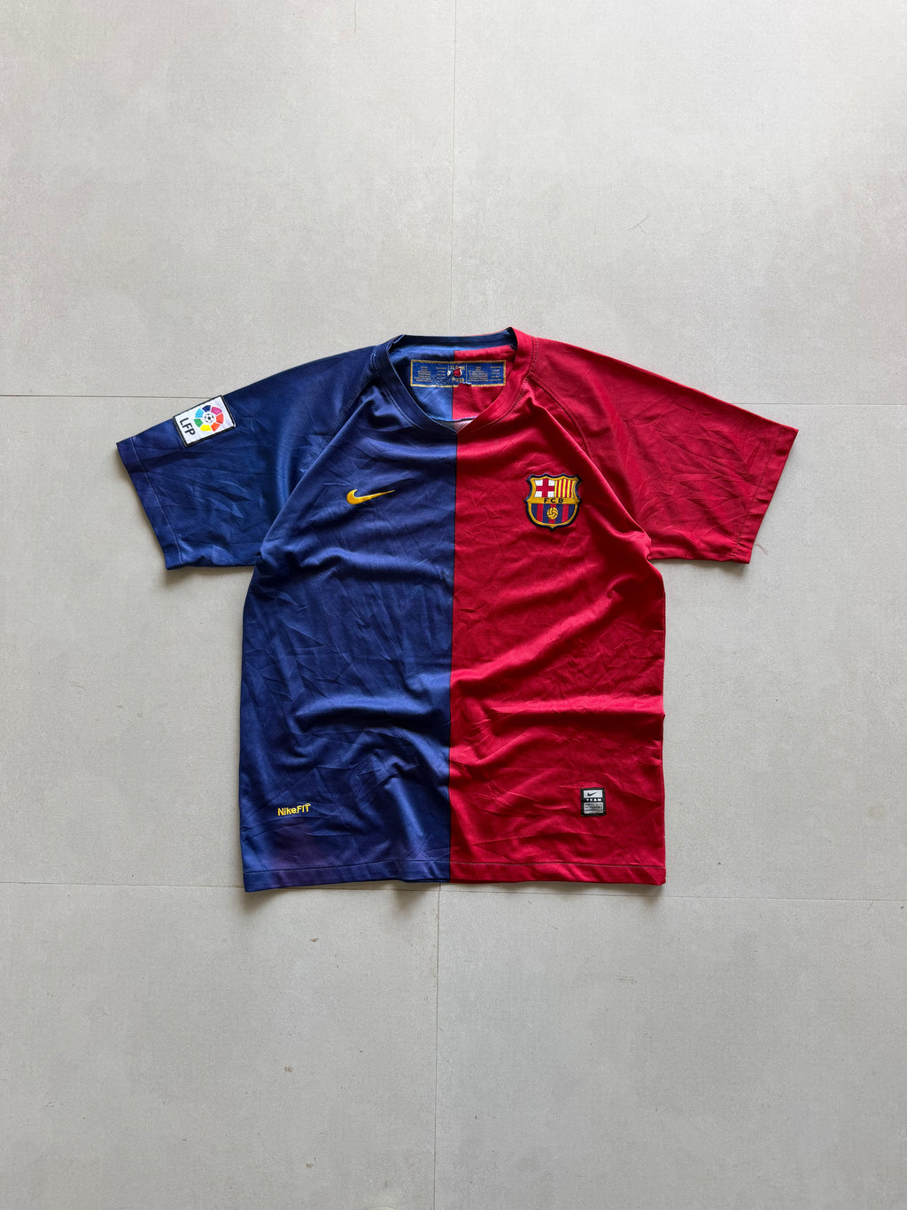 2006 NIKE BARCELONA JERSEY - M